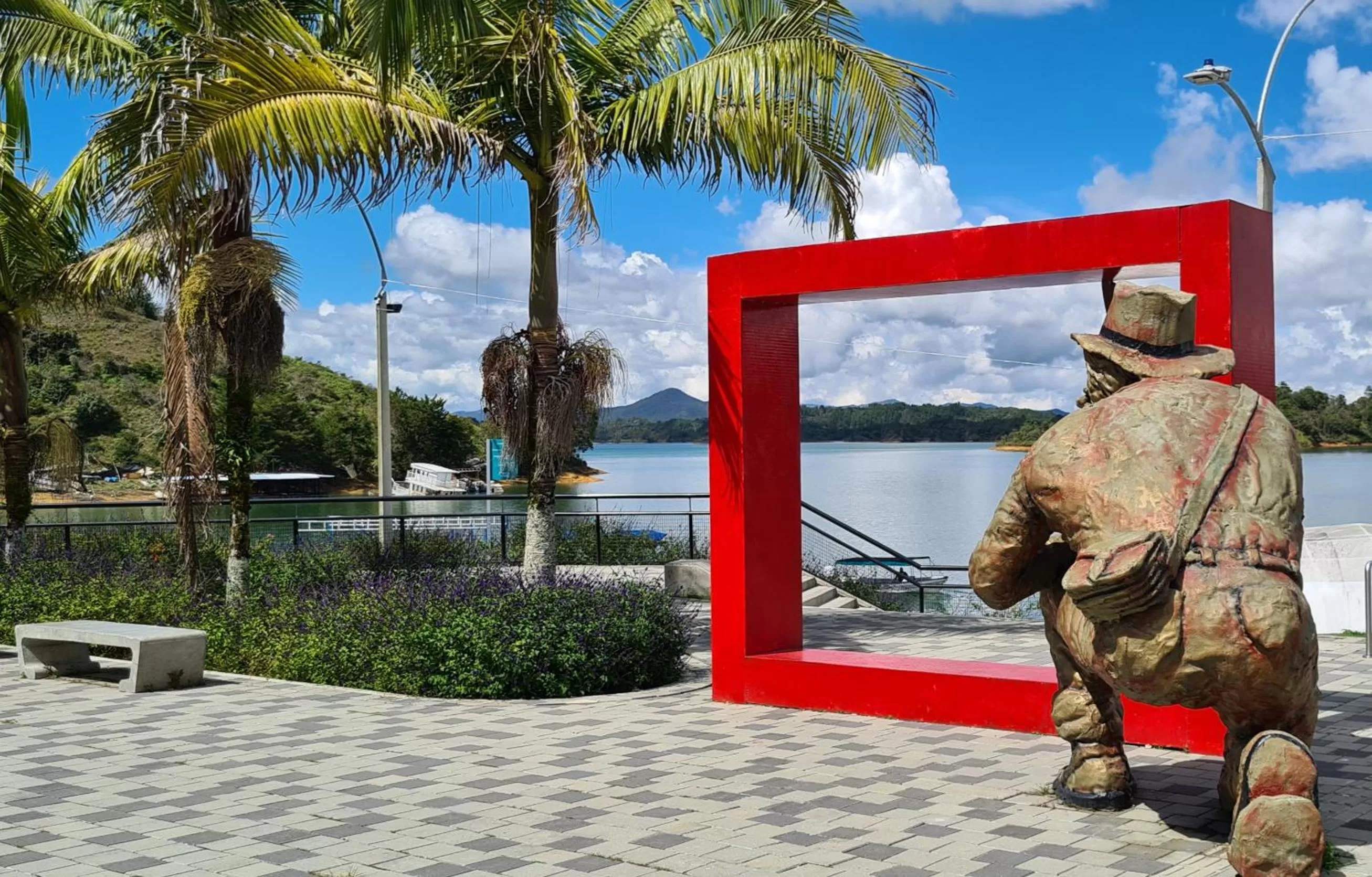 Nearby landmark in Domus Glamping Guatapé