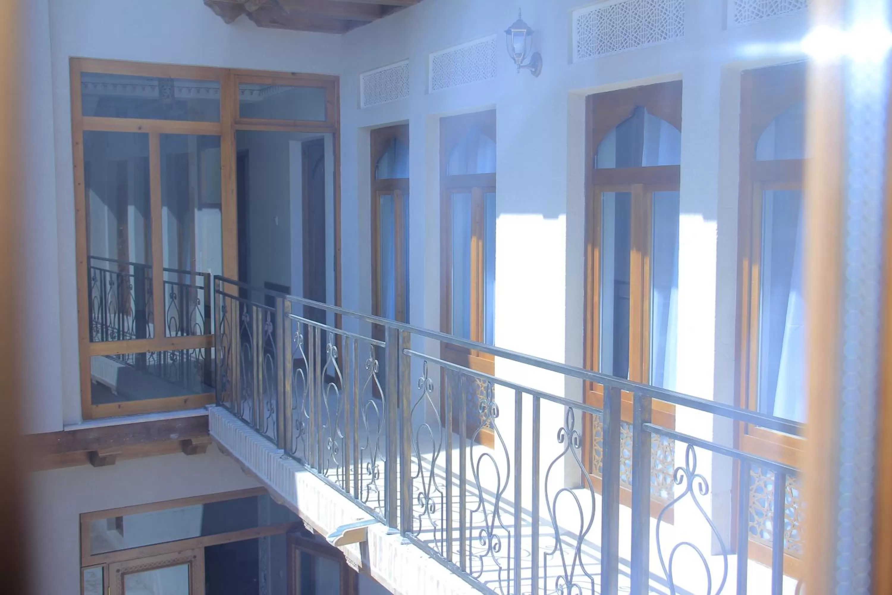 View (from property/room), Balcony/Terrace in Old House Hotel