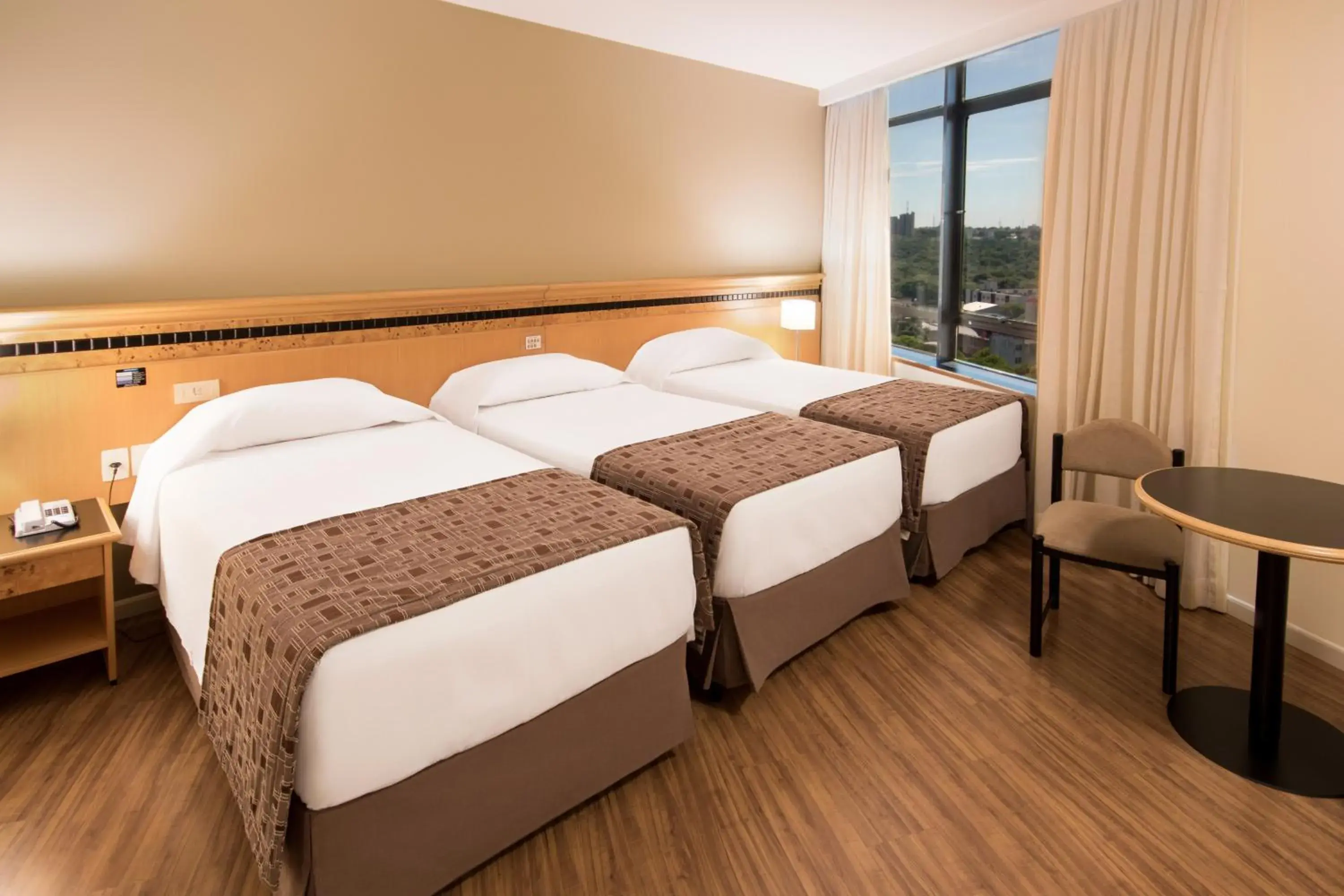 Standard Triple Room in Hotel Golden Park Internacional Foz & Convenções By Nacional Inn Standard Triple Room in Hotel Golden Park Internacional Foz & Convenções By Nacional Inn