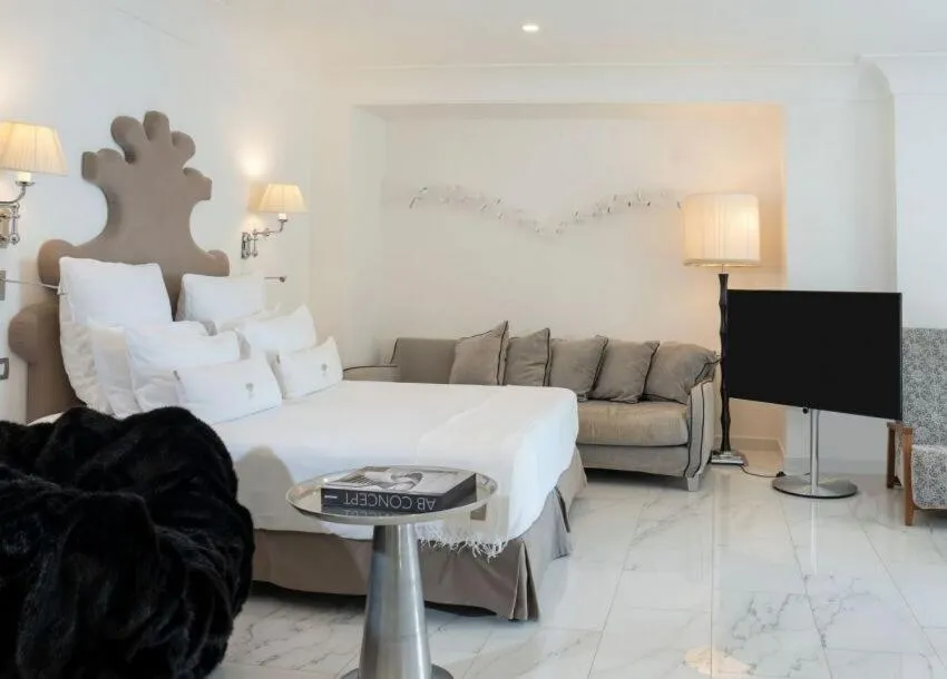 Bedroom in Hotel Villa Franca