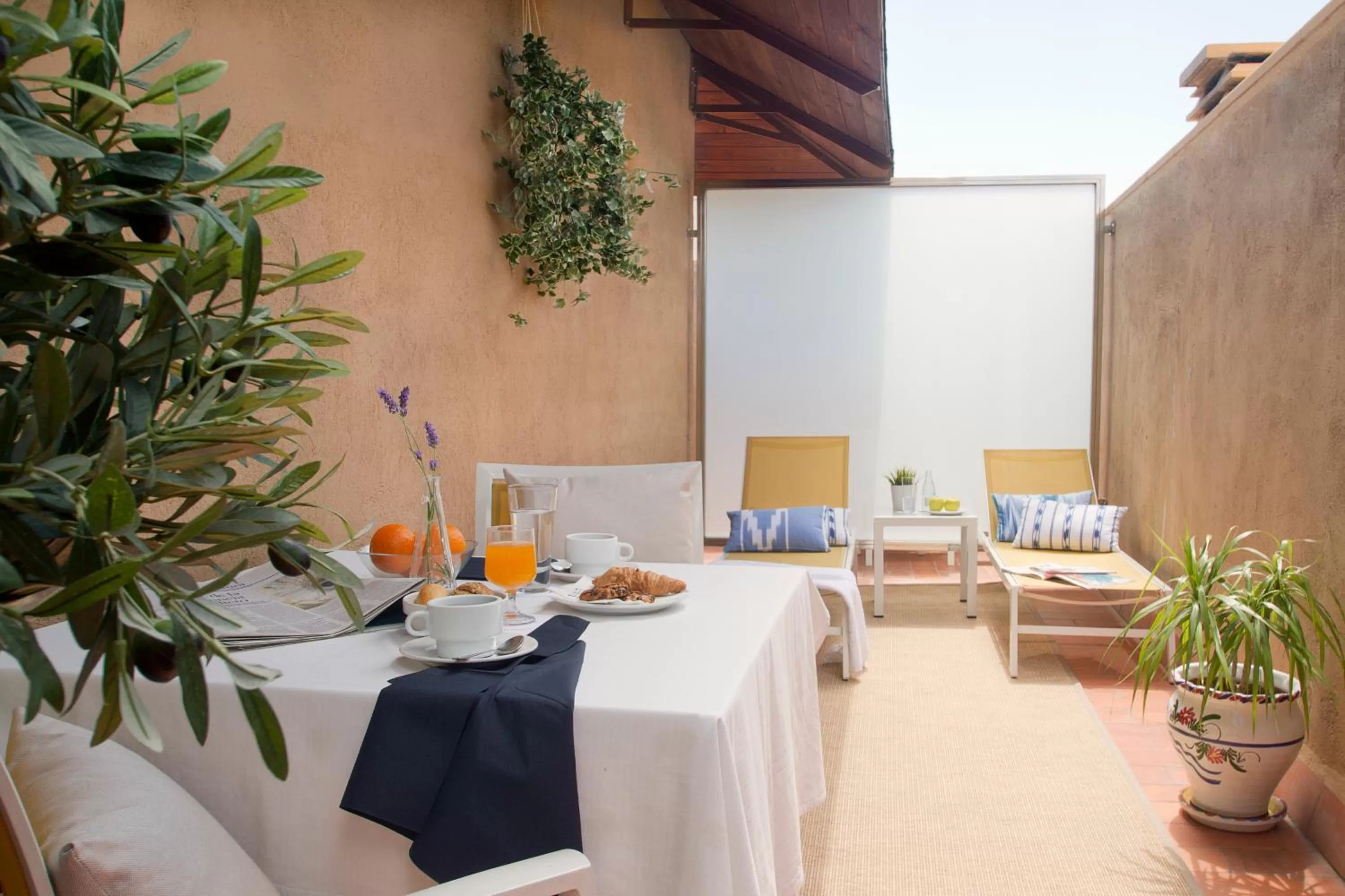 Balcony/Terrace in Hotel Oasis