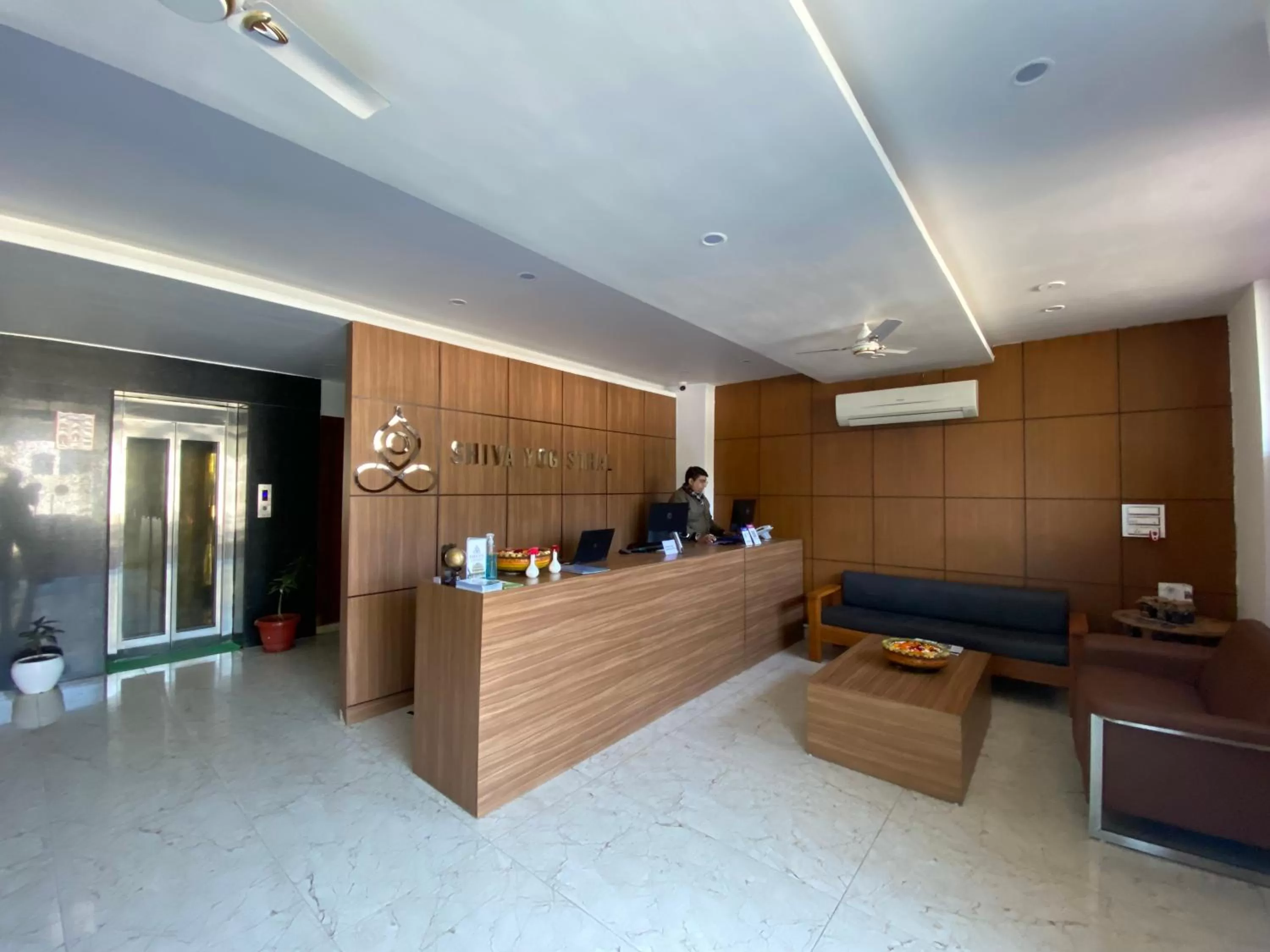 Lobby or reception in Hotel Shiva Yog Sthal