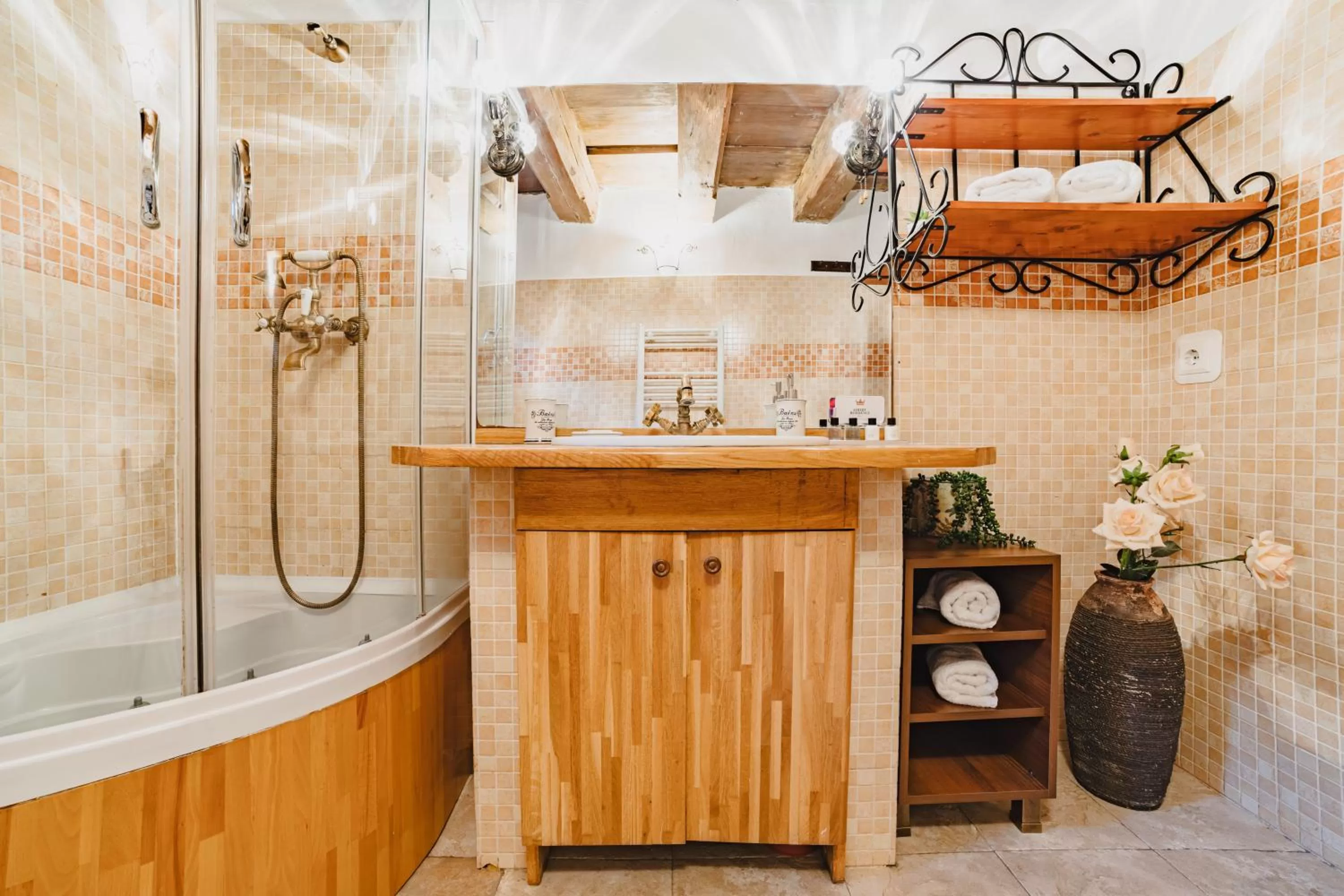 Shower, Bathroom in ALBERT RESIDENCE with PARKING