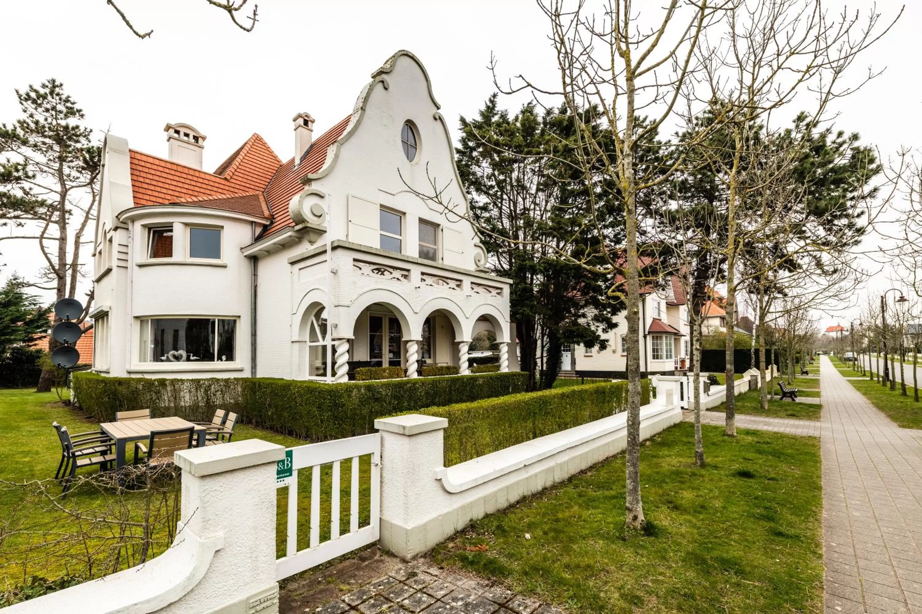 Property Building in B&B Maison Rabelais