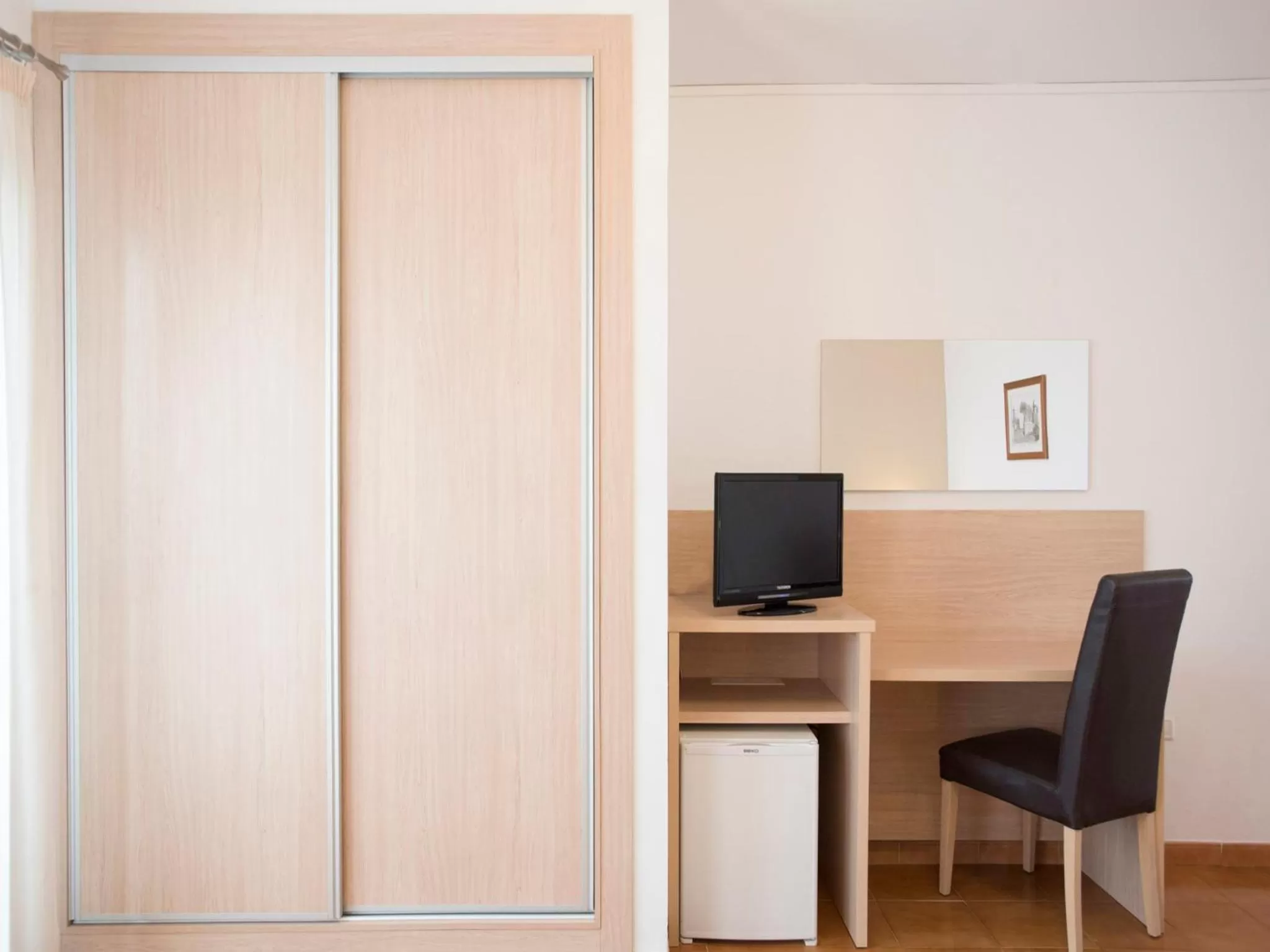 TV/Entertainment Center in Hotel Ucanca