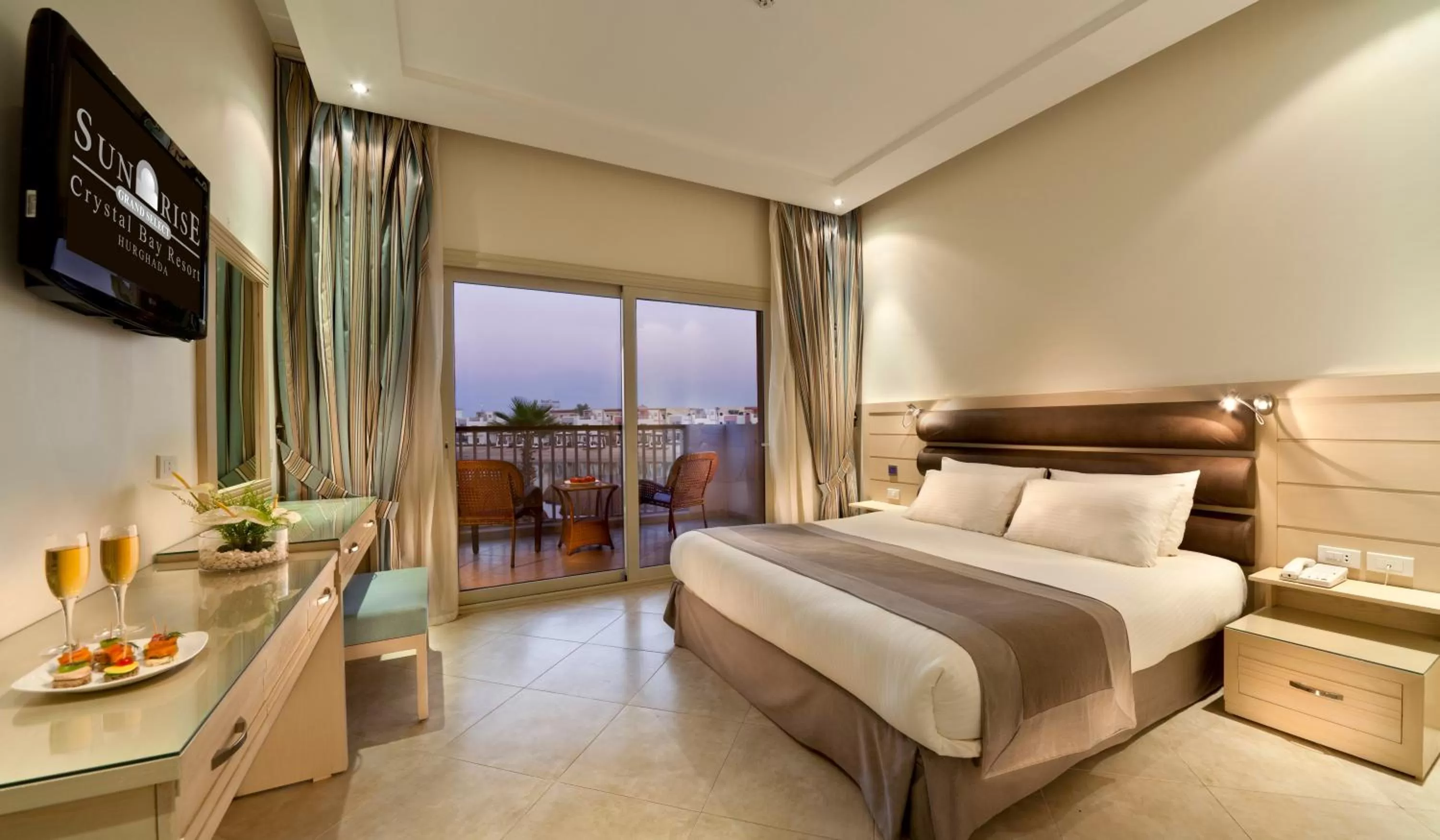 Photo of the whole room, Bed in Sunrise Crystal Bay Resort -Grand Select