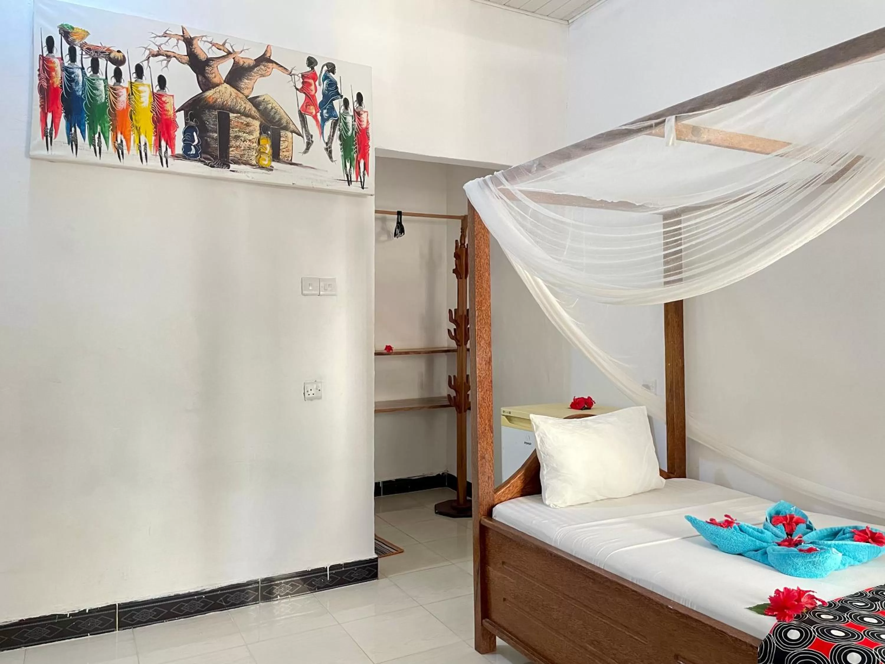 Photo of the whole room, Bed in Kihori Nungwi