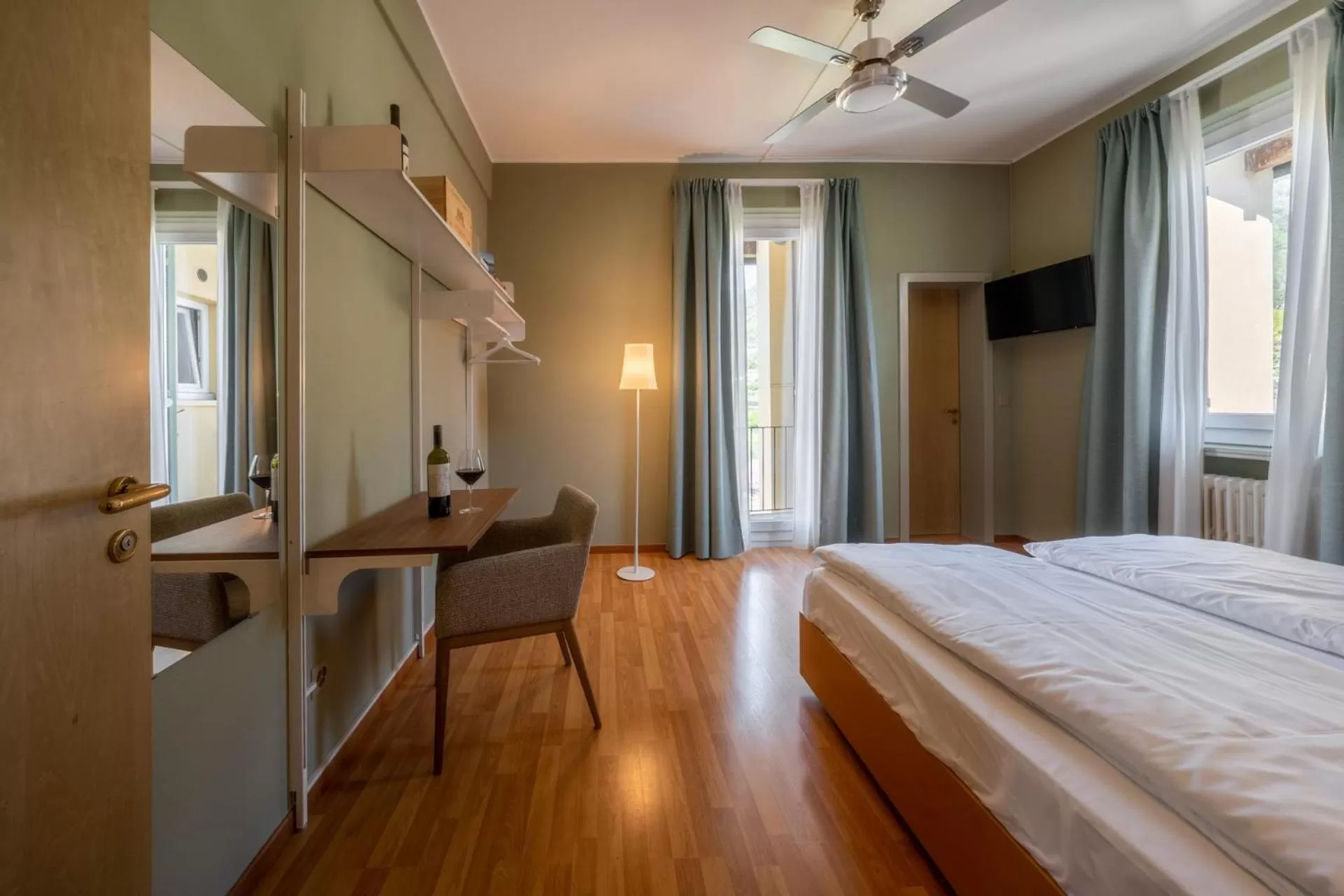 Bed in Conca Bella Boutique Hotel & Wine Experience