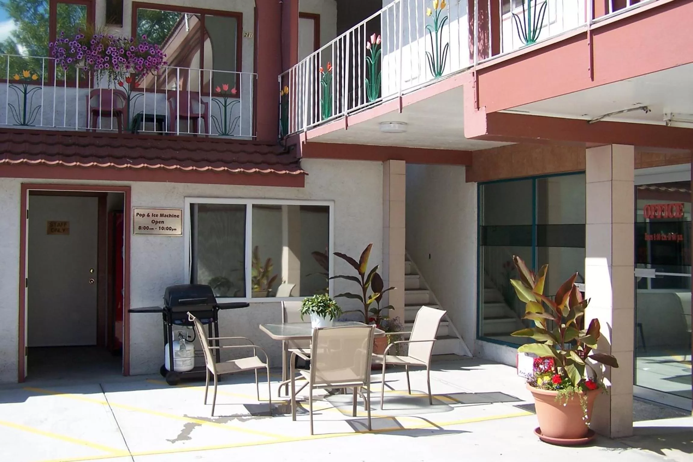 Facade/entrance in Spanish Villa Resort