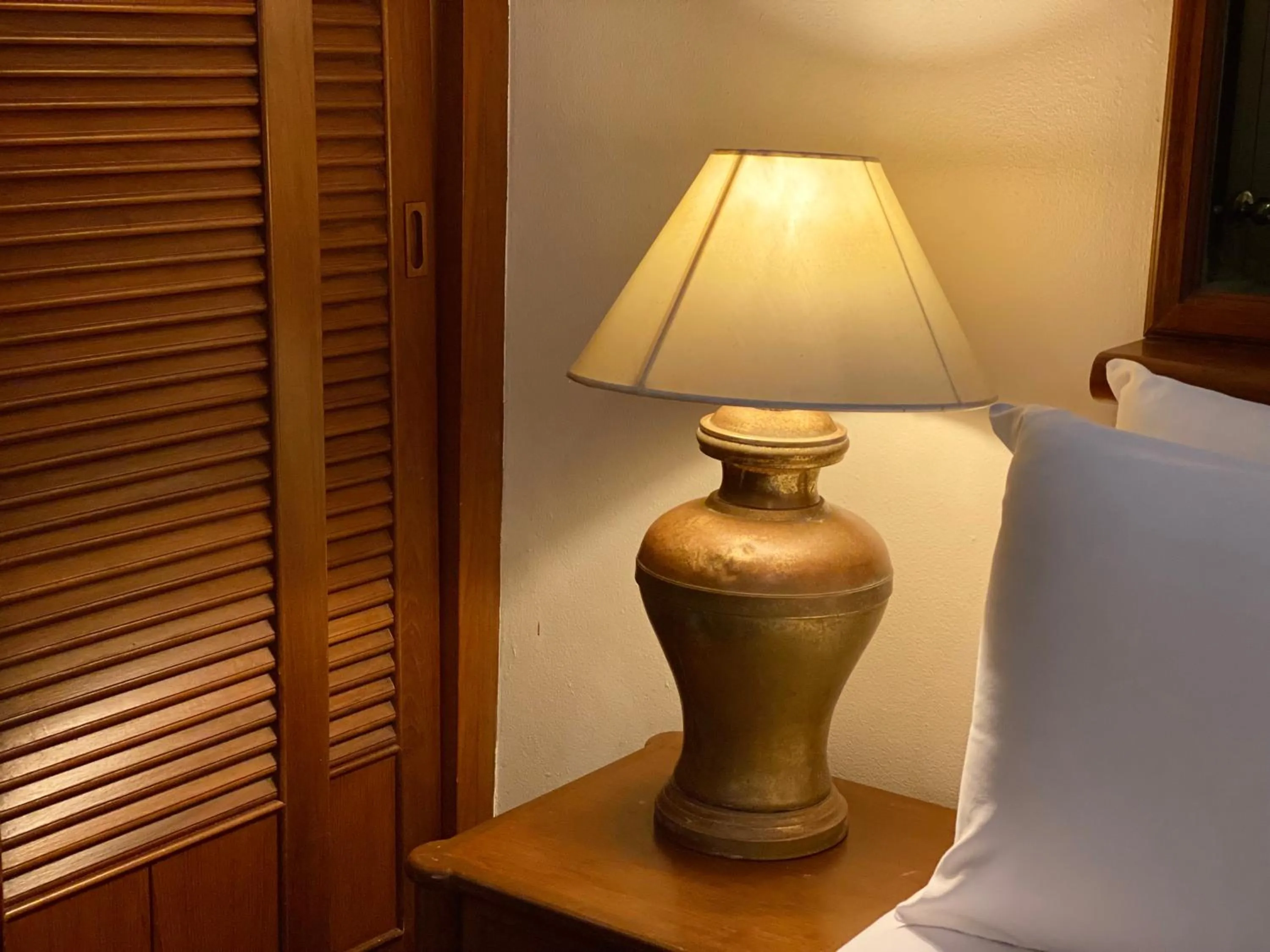 Decorative detail in Sunset Beach Resort