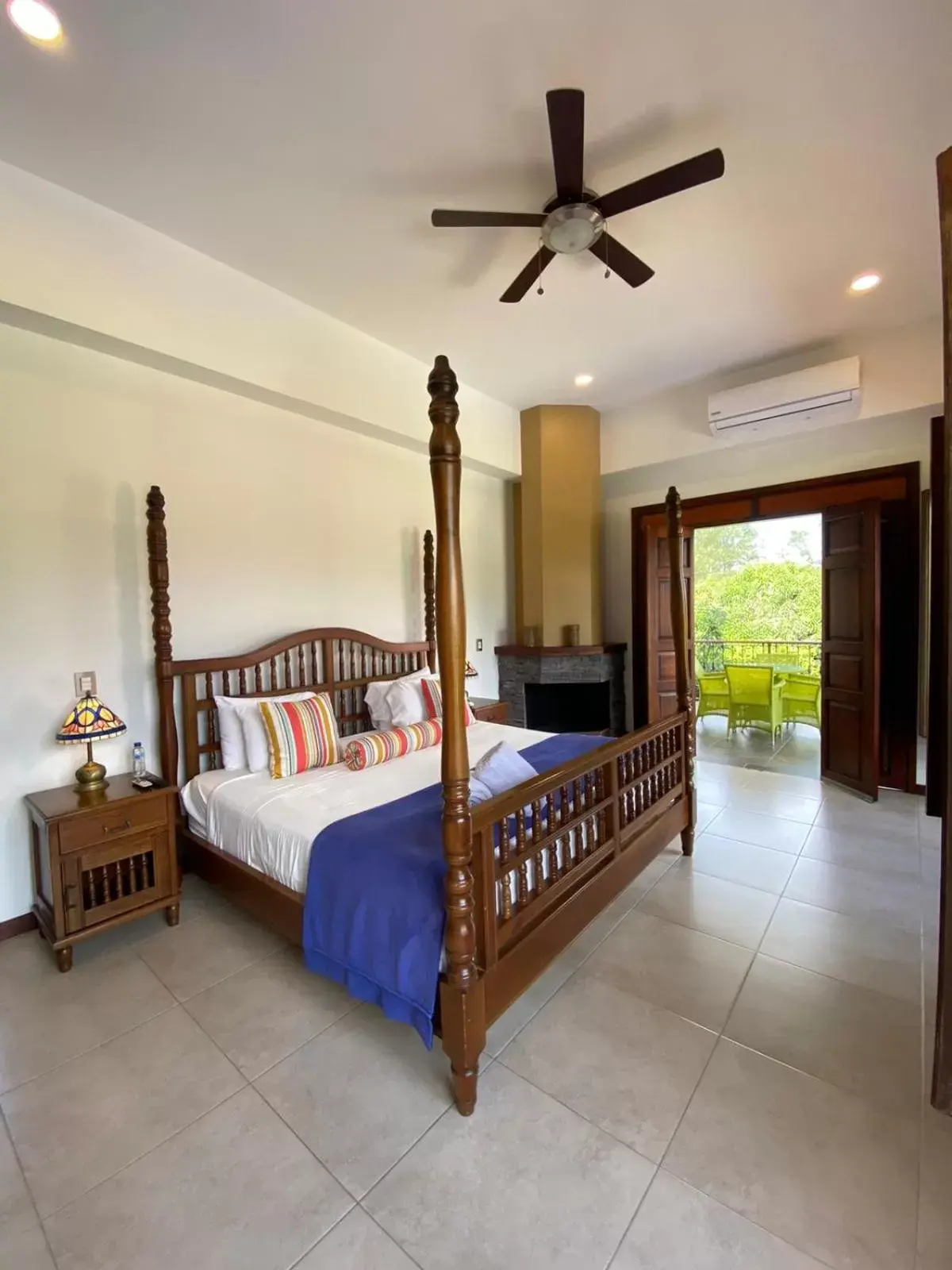 Suite with Mountain View - single occupancy in La Herencia Hotel Suite with Mountain View - single occupancy in La Herencia Hotel