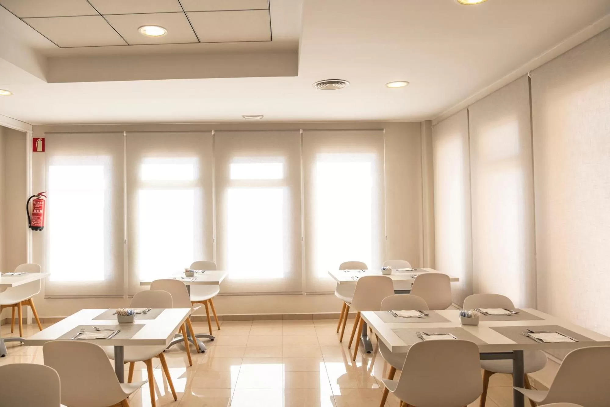 Restaurant/places to eat in Hotel Cristina