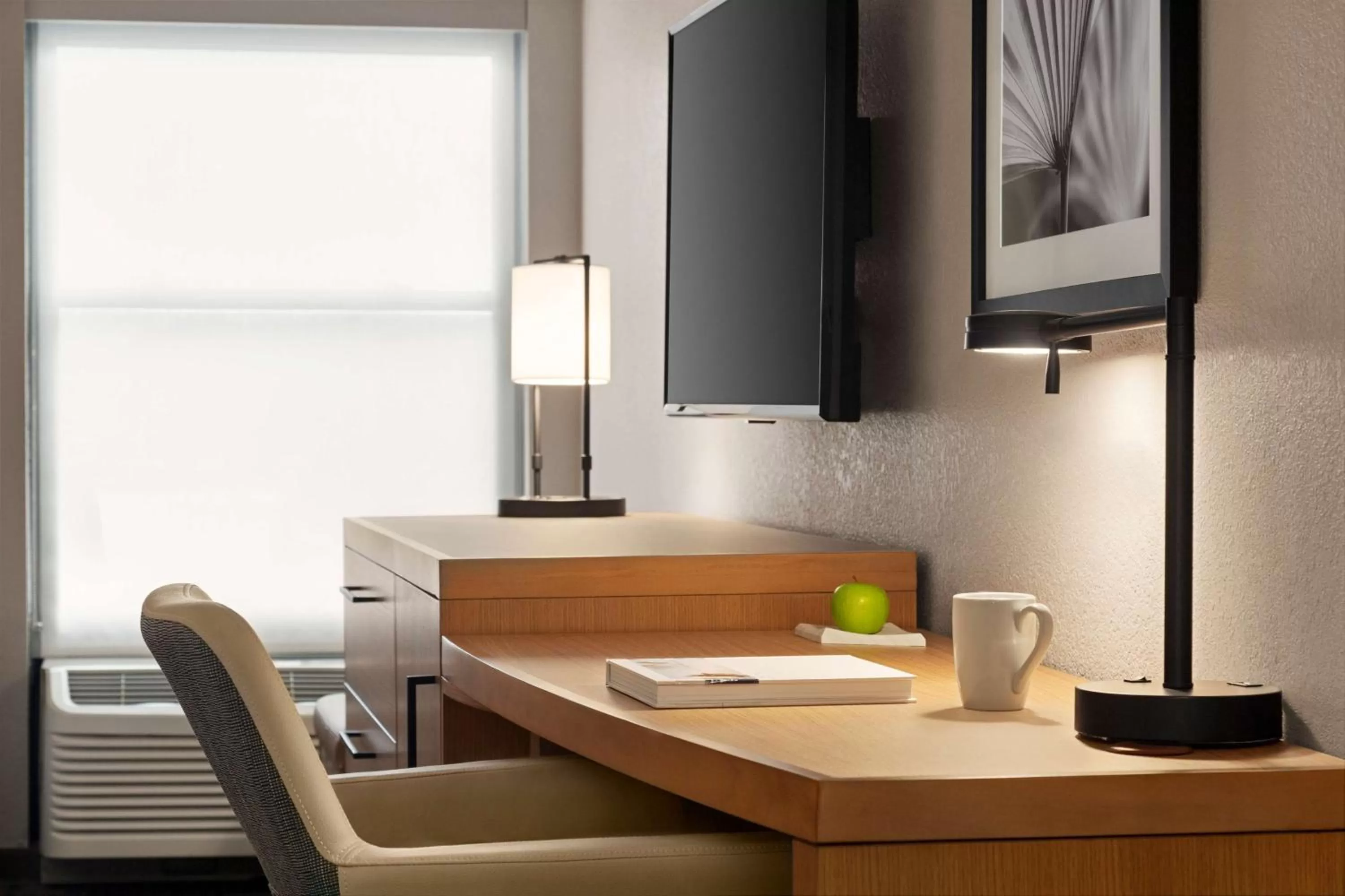 Photo of the whole room in Hyatt Place Tucson Central