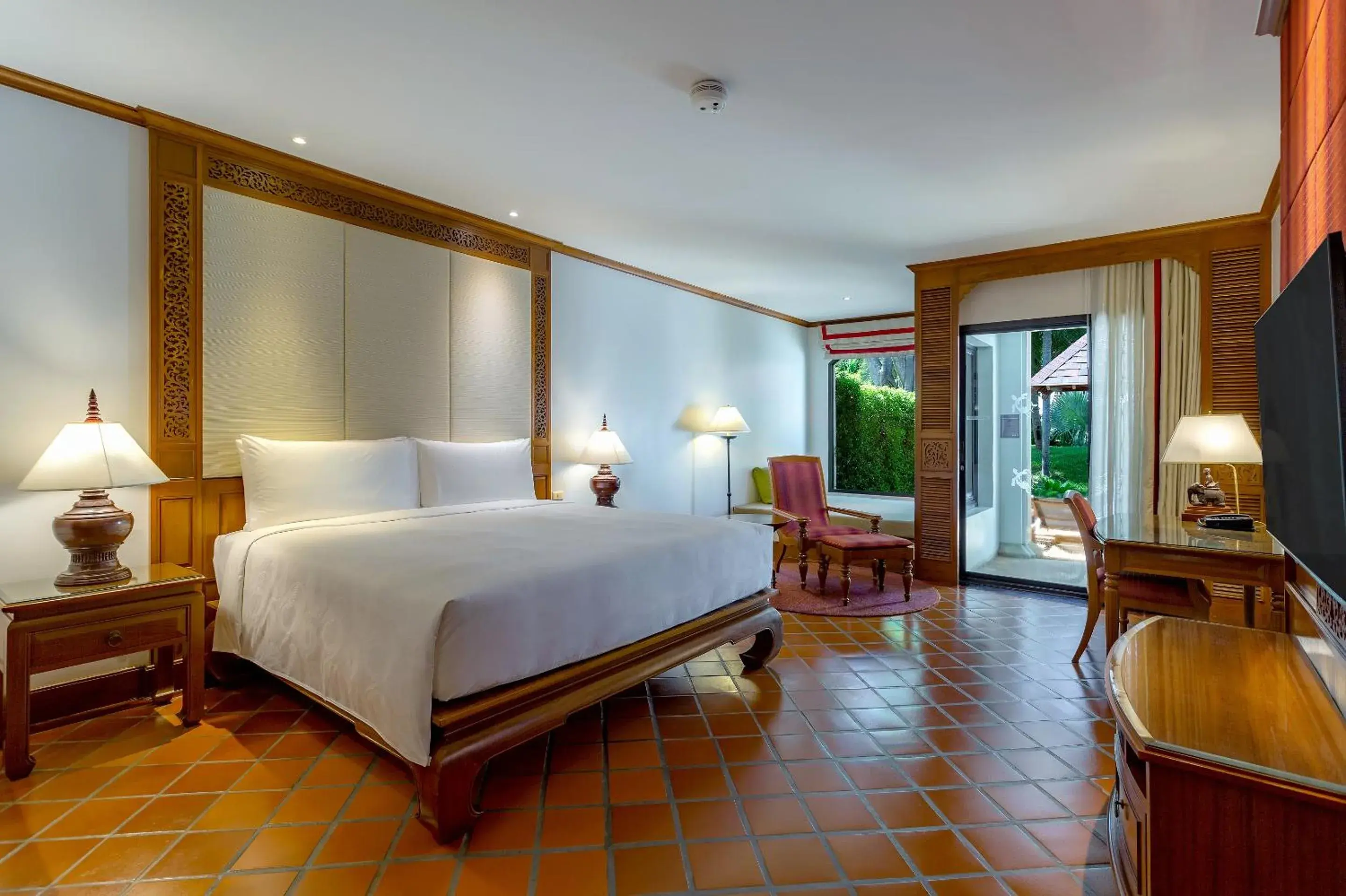 King Room with Pool View - Grande Premium Pool Access in JW Marriott Phuket Resort and Spa King Room with Pool View - Grande Premium Pool Access in JW Marriott Phuket Resort and Spa