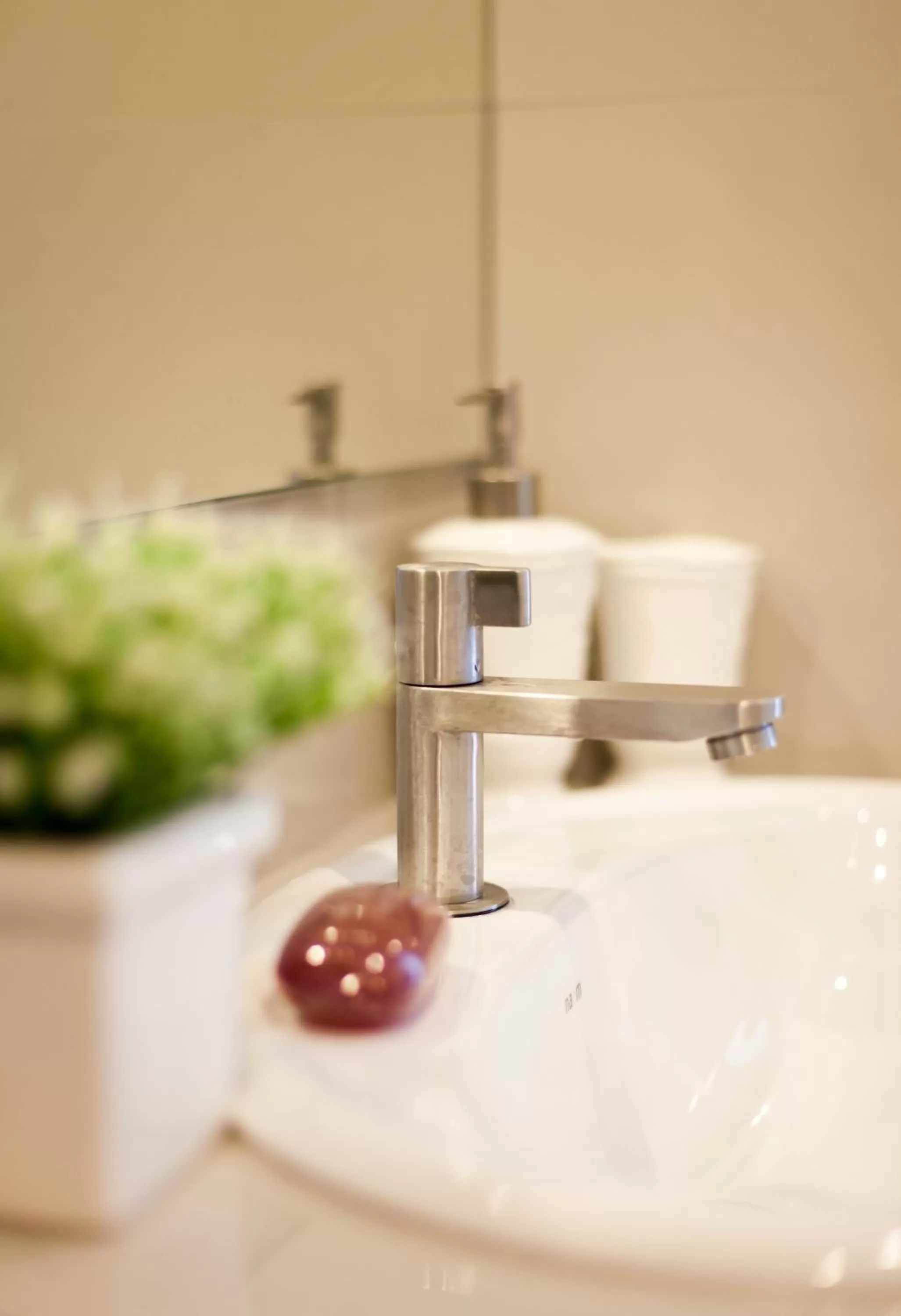 Bathroom in The Eight