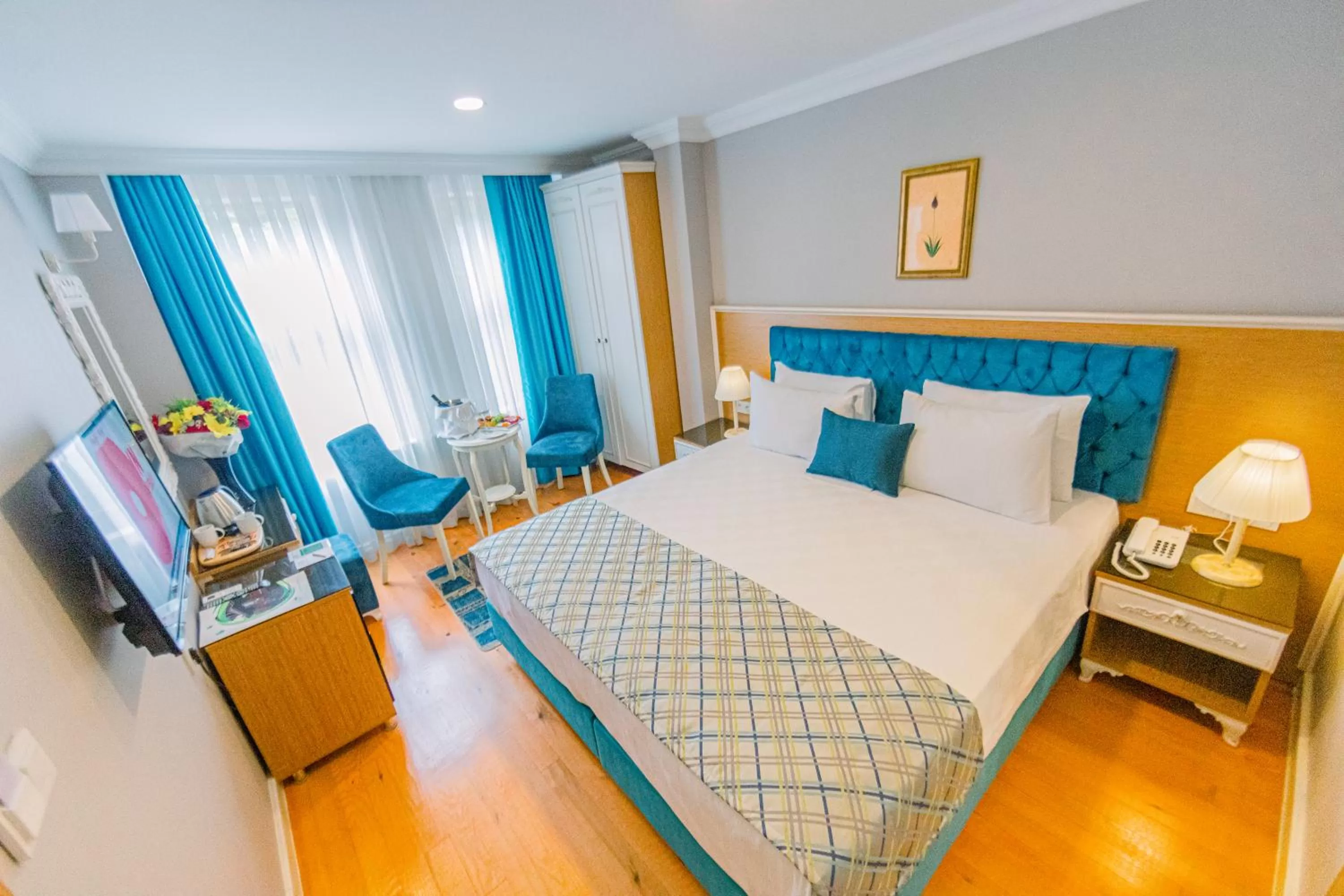 Massage, Bed in Acacia Mansion Hotel