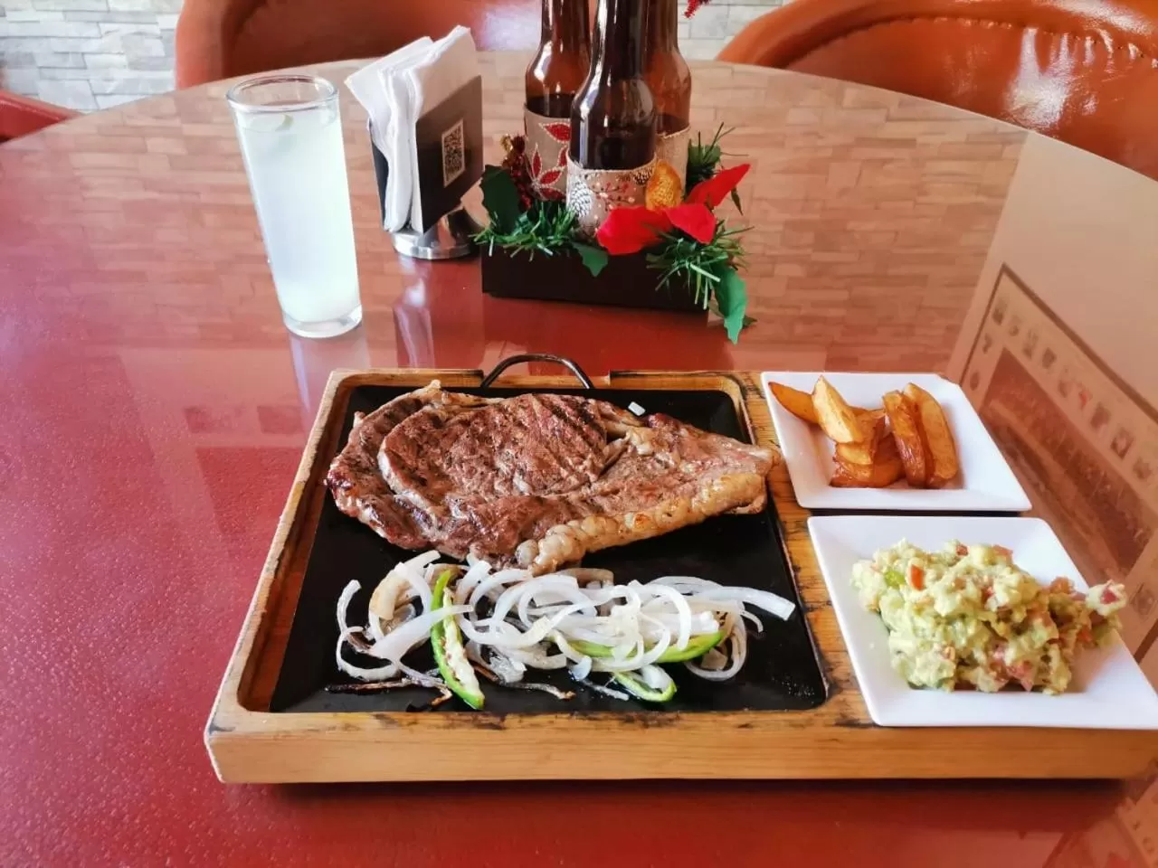 Food in Concierge Plaza La Villa