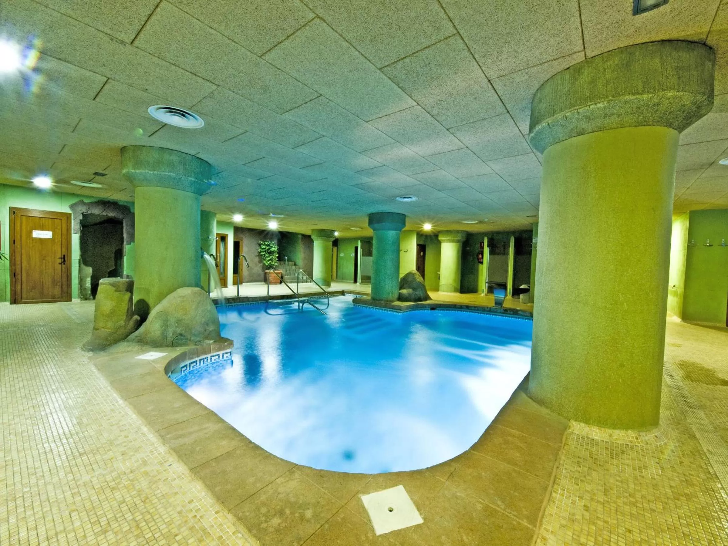Spa and wellness centre/facilities in Senator Granada