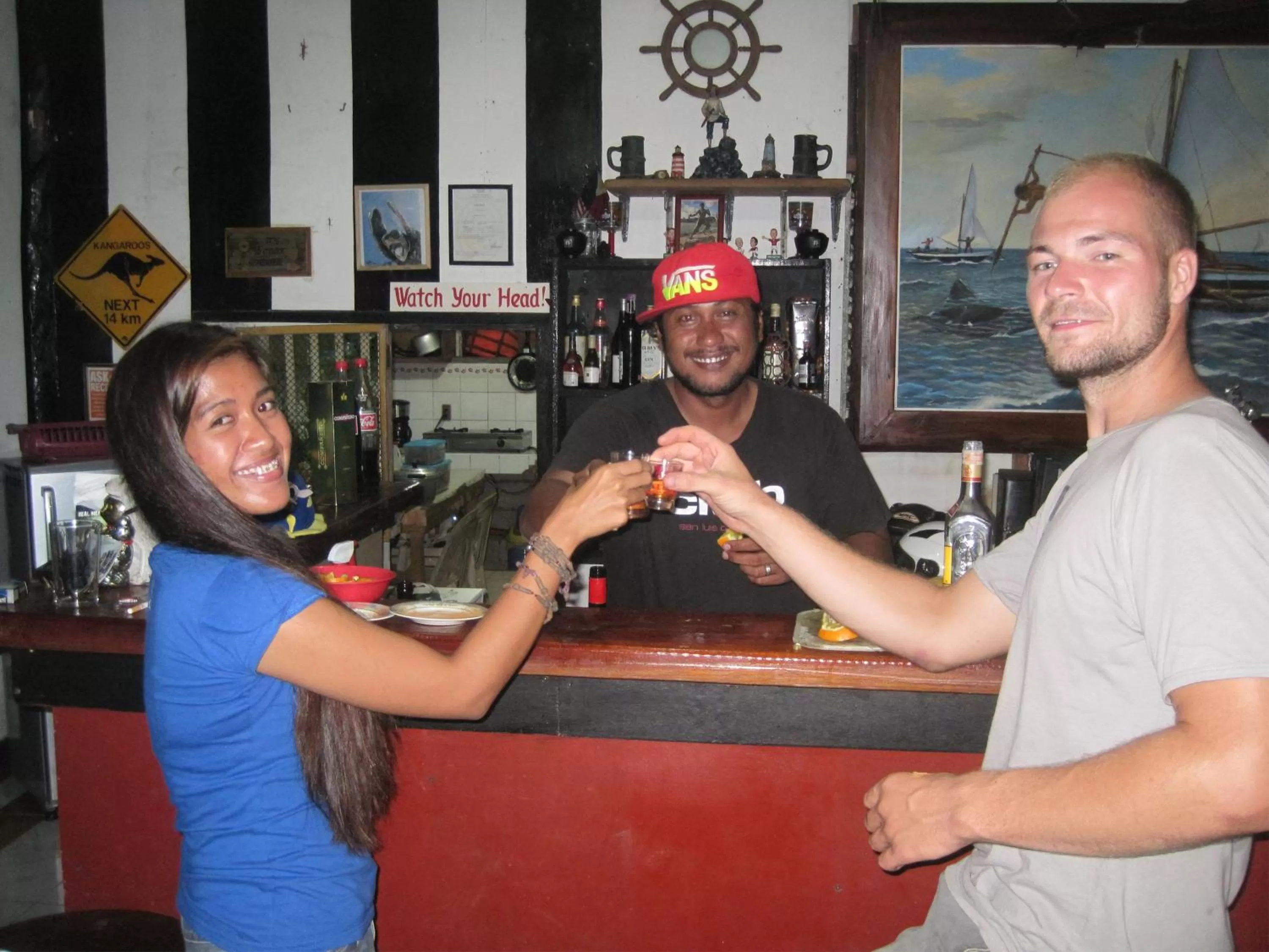 Lounge or bar in Paseo Del Mar Seaside Inn