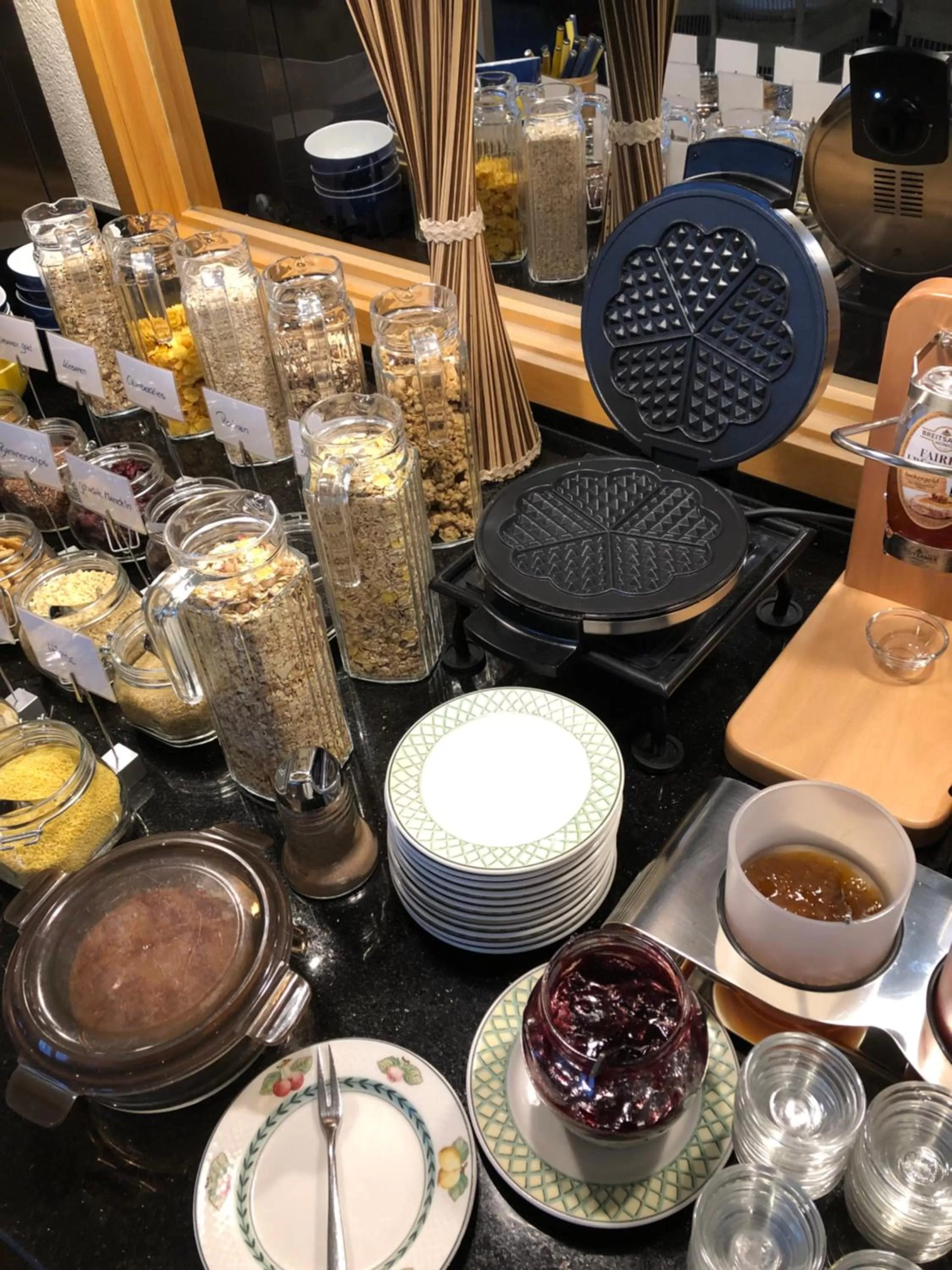 Food and drinks in Hotel Peterchens Mondfahrt