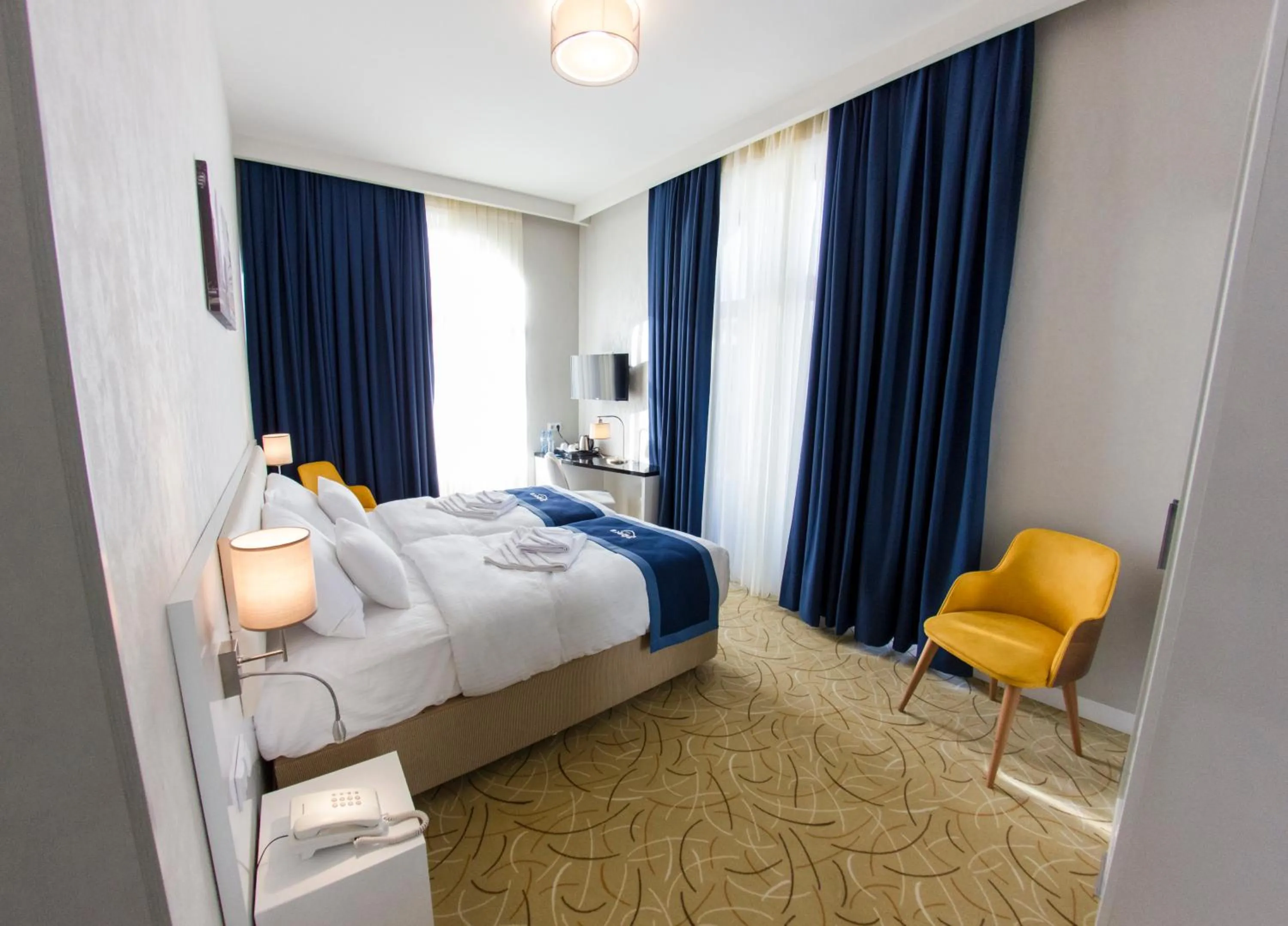 Restaurant/places to eat in Tribeca Hotel