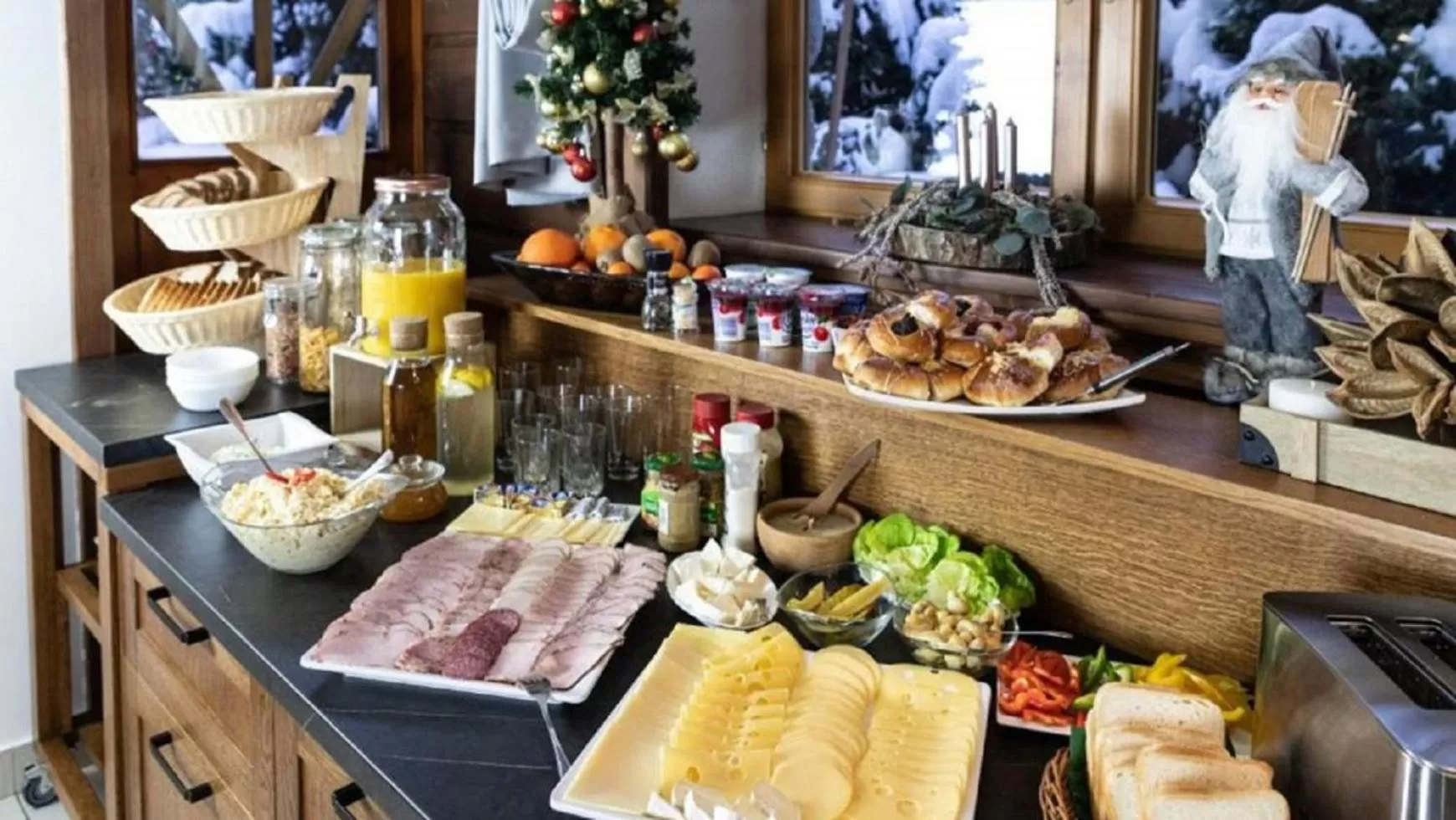 Buffet breakfast in Chata u Bronka