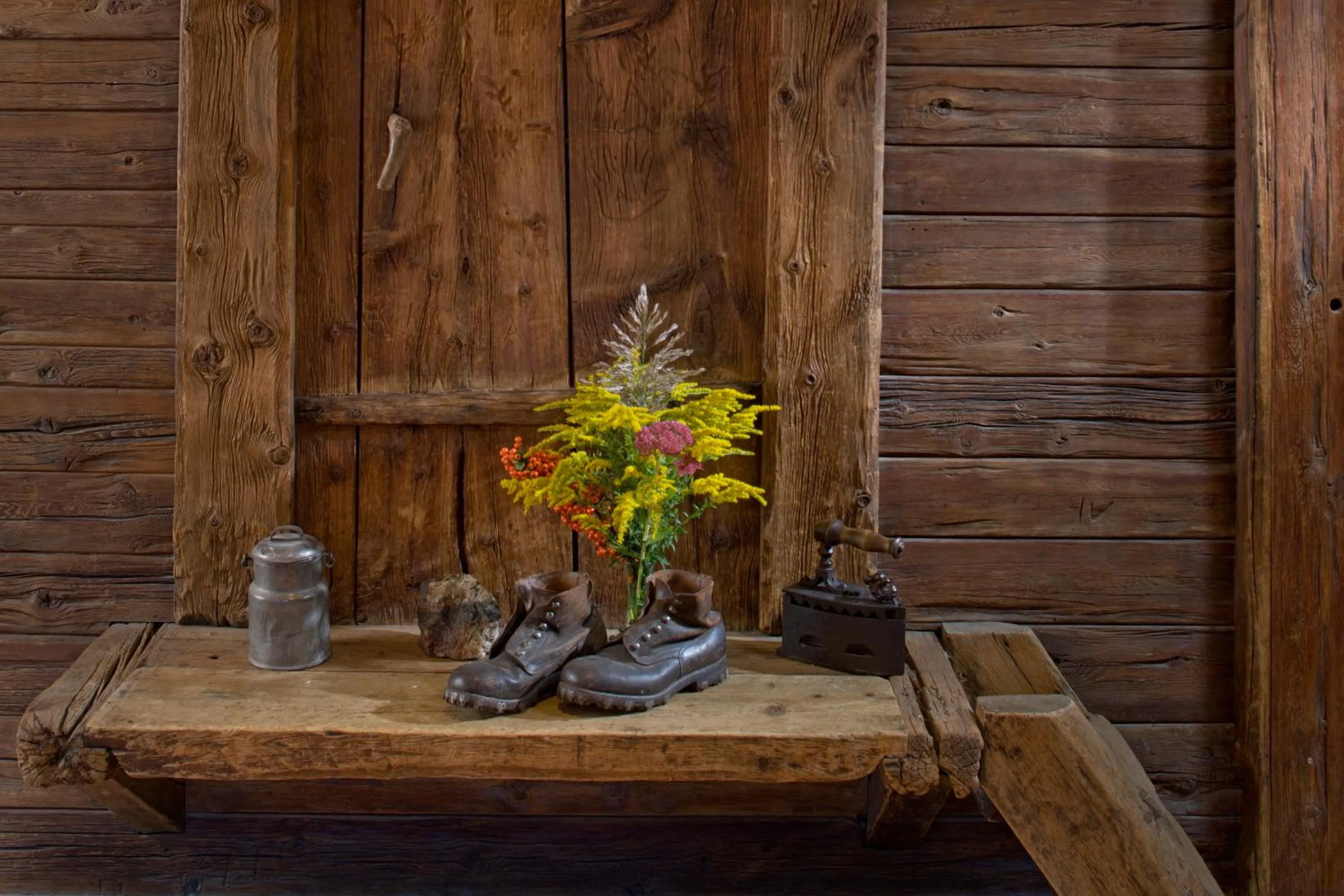 Decorative detail in Hotel Antika