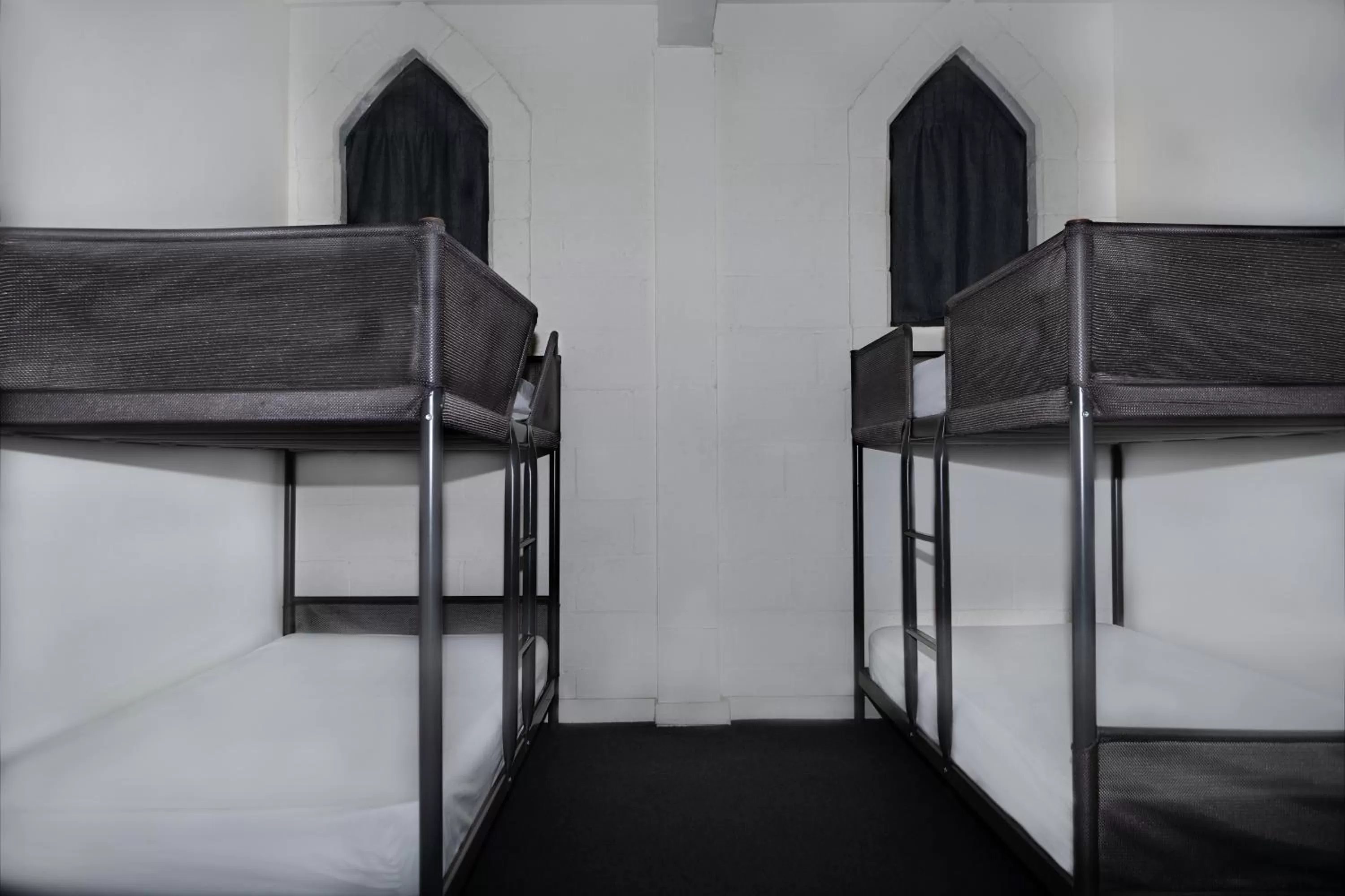 Commanders Quarter's with 4 Bunks in Big4 Kryal Castle Holiday Park Ballarat