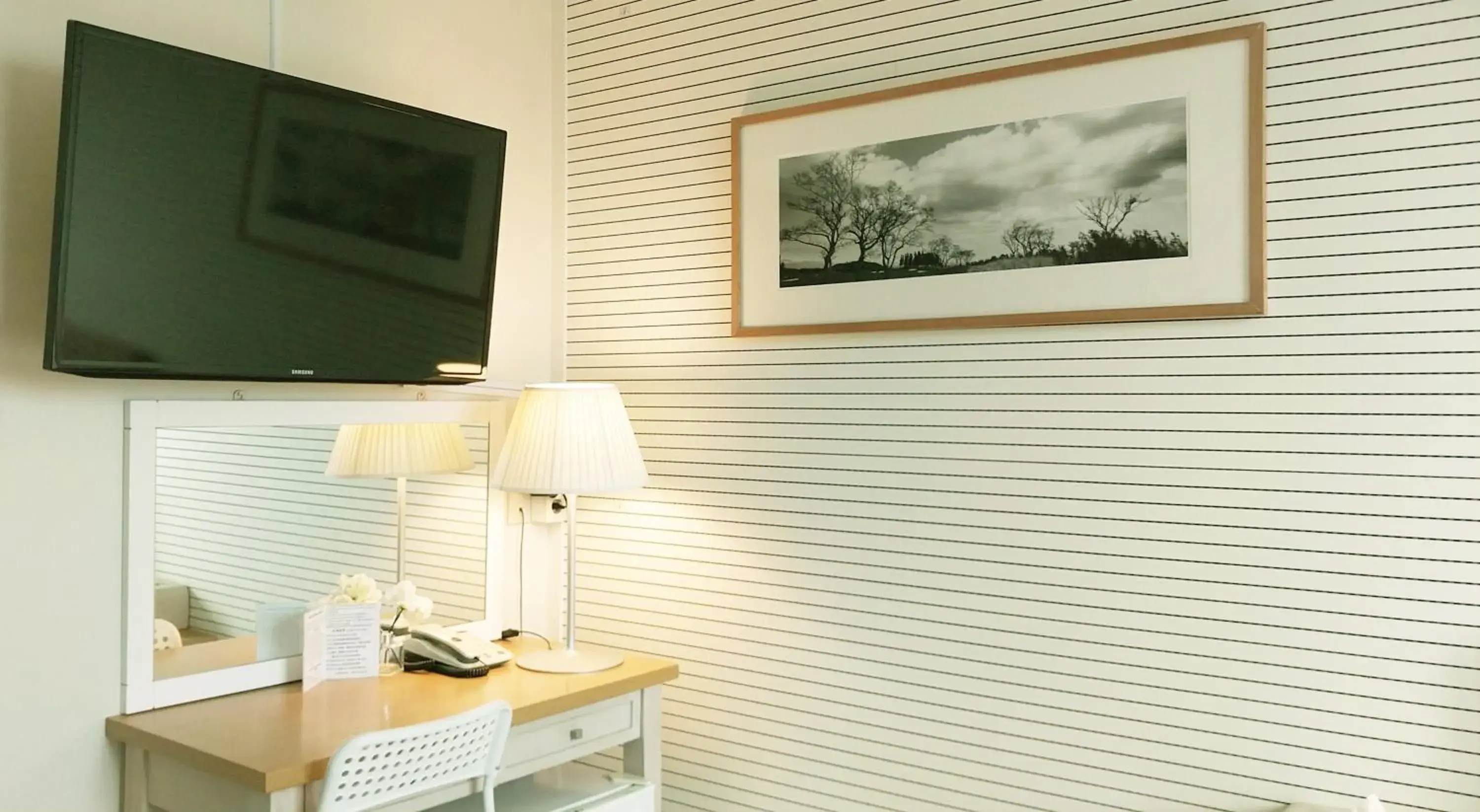 Double Room with Two Double Beds in Golden Park Hotel Double Room with Two Double Beds in Golden Park Hotel