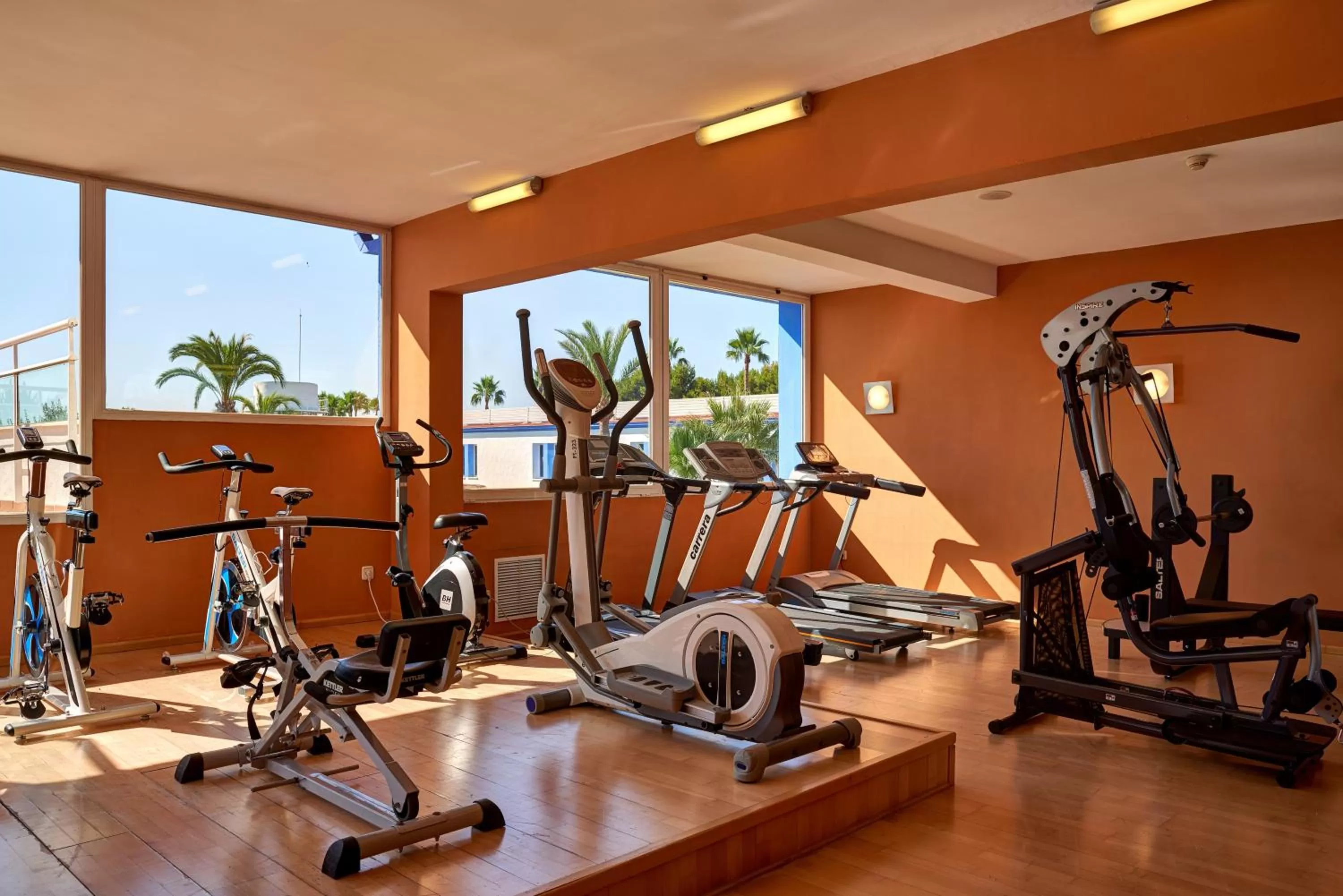 Fitness centre/facilities in Parador de Benicarló