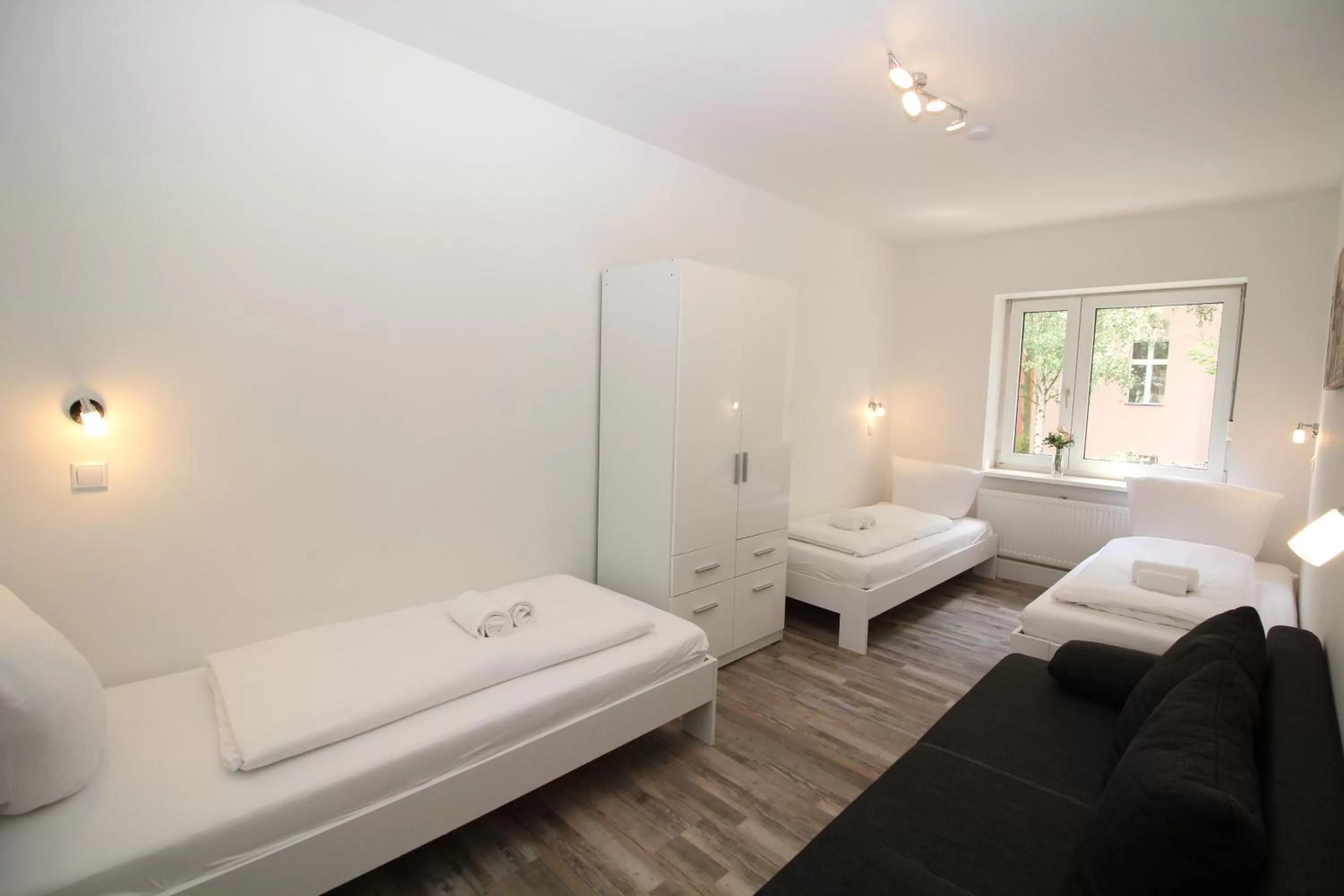 Bedroom, Bed in Apartments Tempelhof