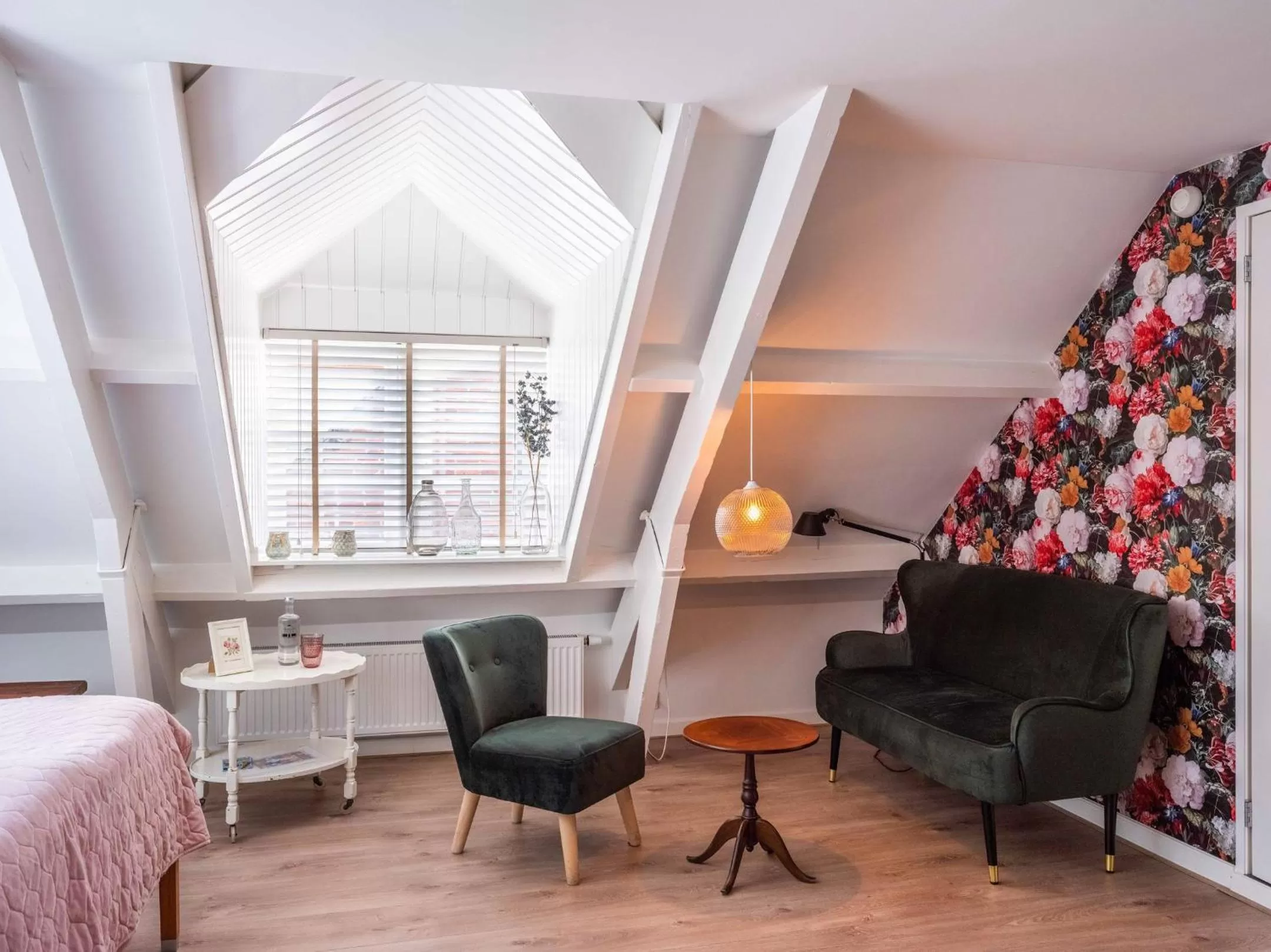 Seating Area in Bergen1928