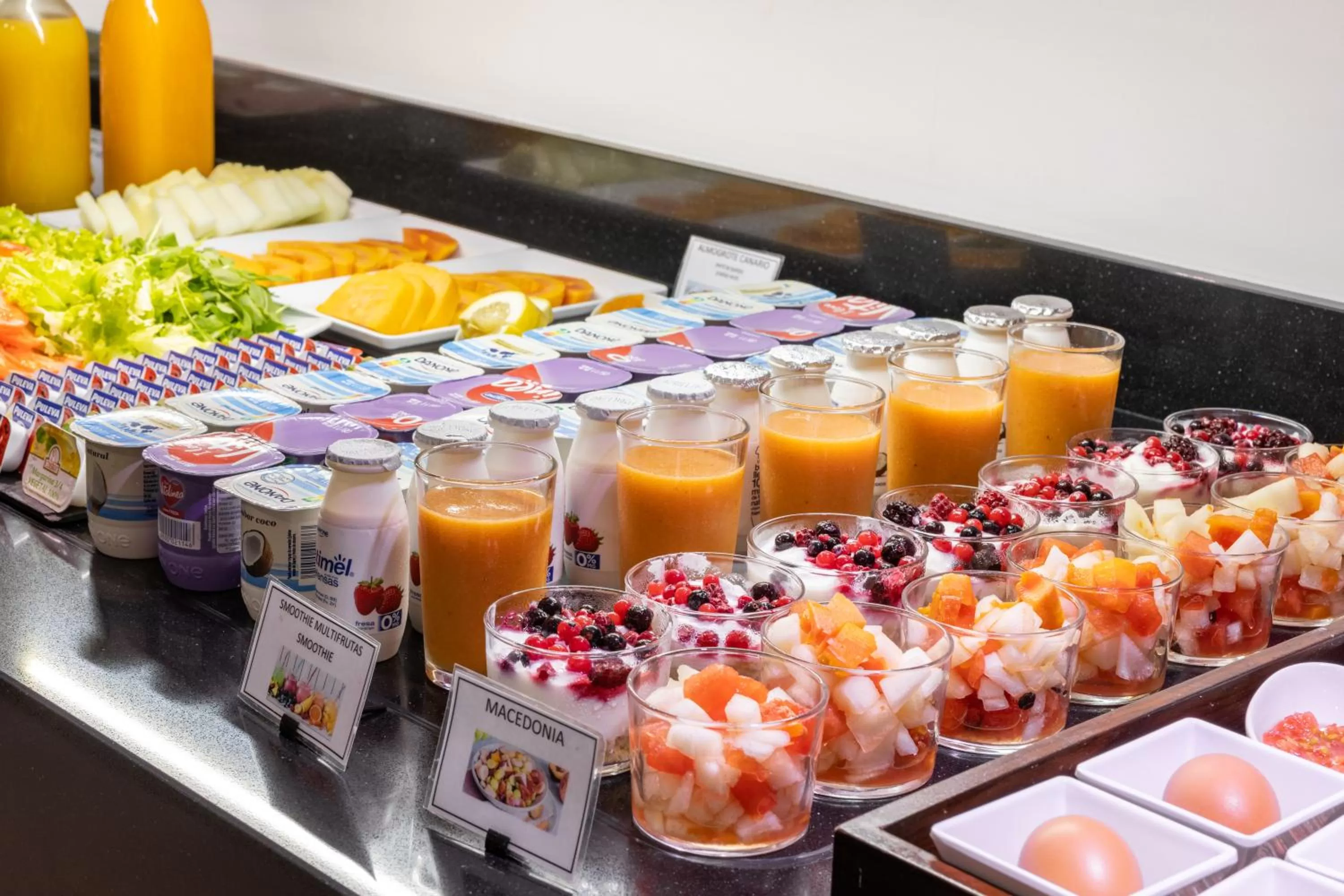 Restaurant/places to eat in Hotel Colon Rambla