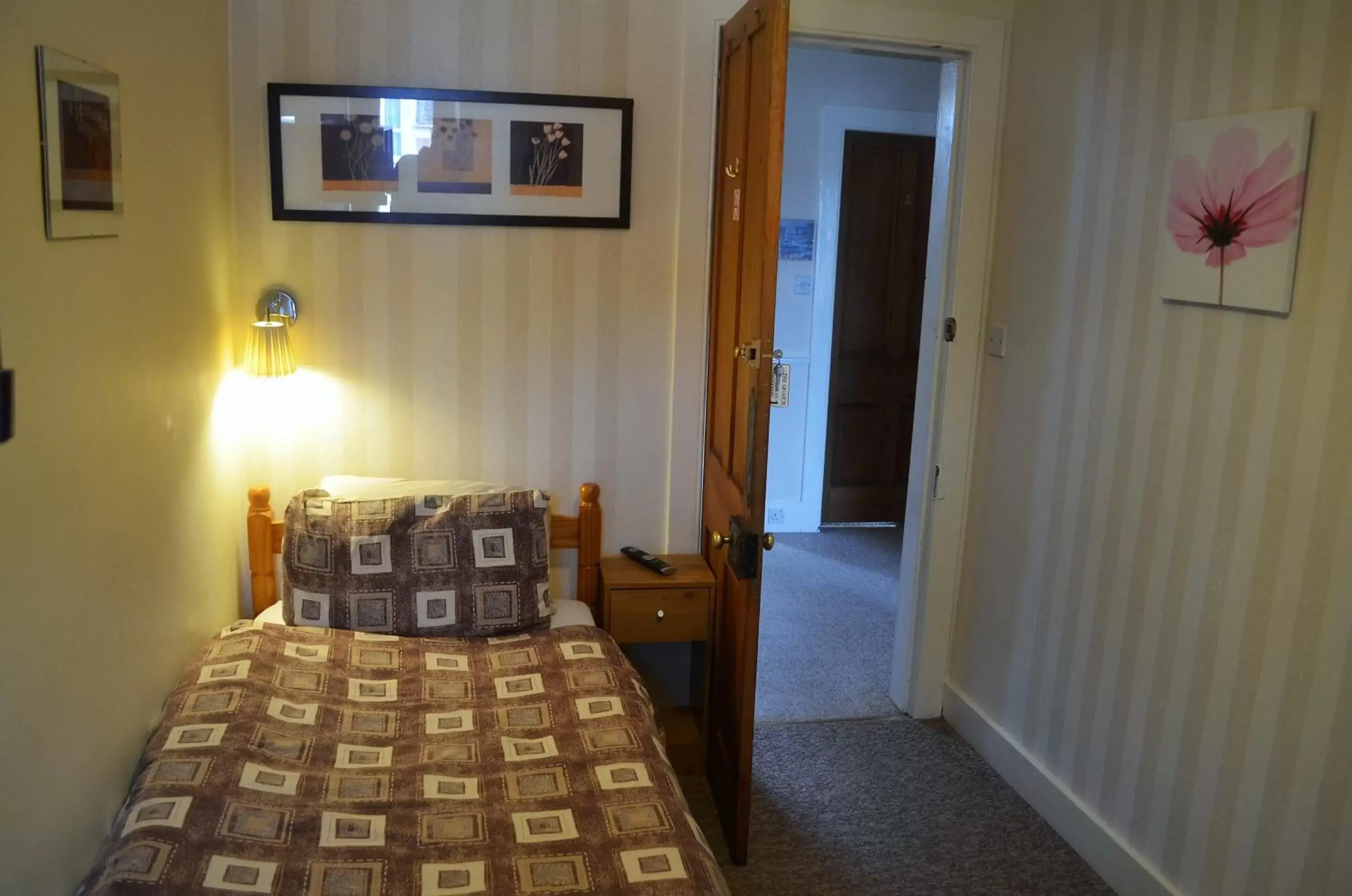 Single Room with Shared Bathroom - single occupancy in The Quaich B&B Single Room with Shared Bathroom - single occupancy in The Quaich B&B