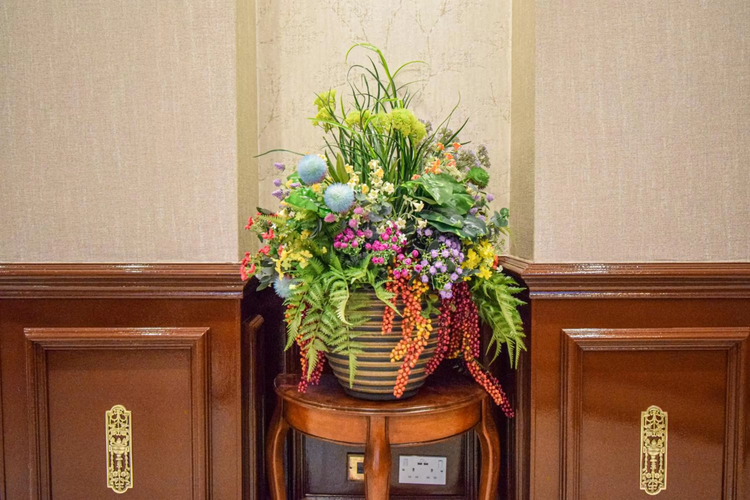 Pembridge Palace Hotel