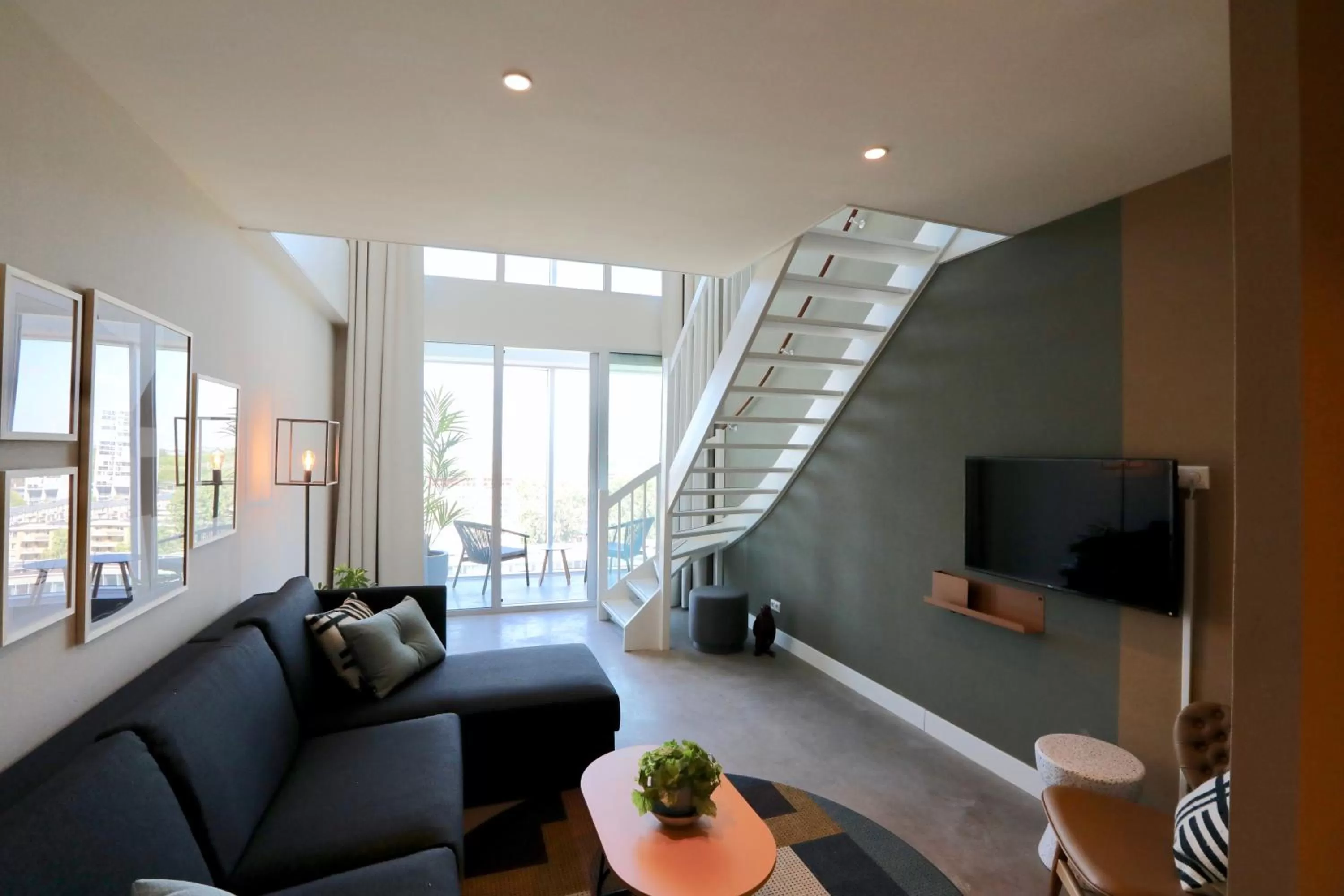 Living room in Cityden BoLo District