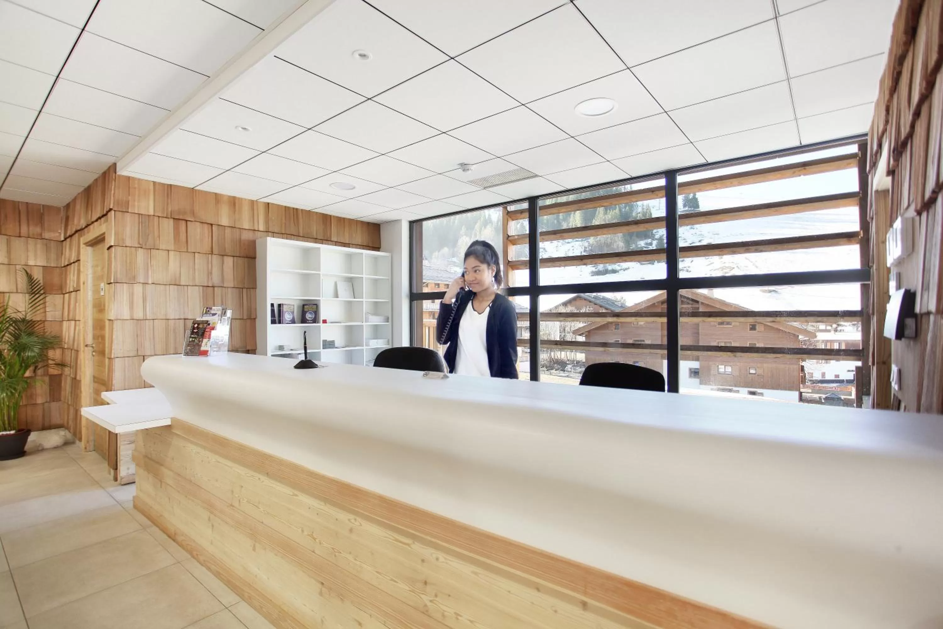 Lobby or reception in Hôtel et Spa Le Chamois by Odalys