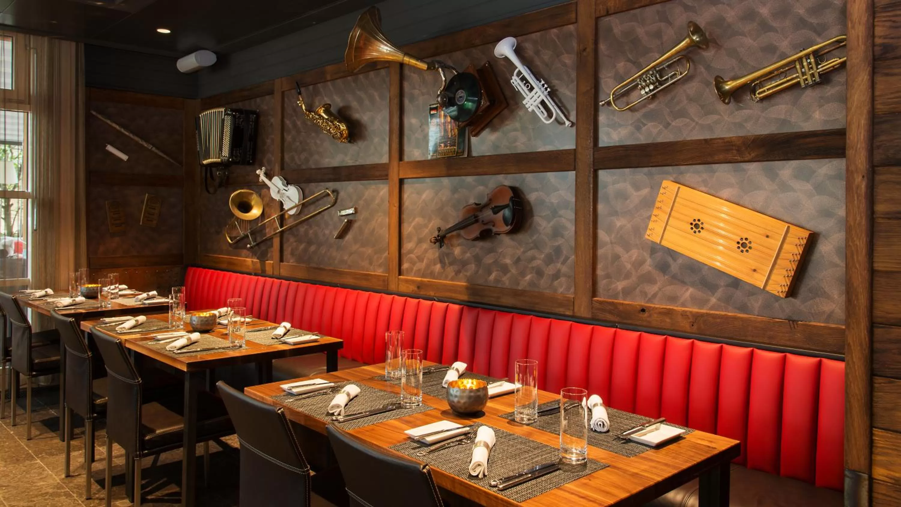 Restaurant/places to eat in Boutiquehotel Thessoni Classic & Self service Residence Home Zürich