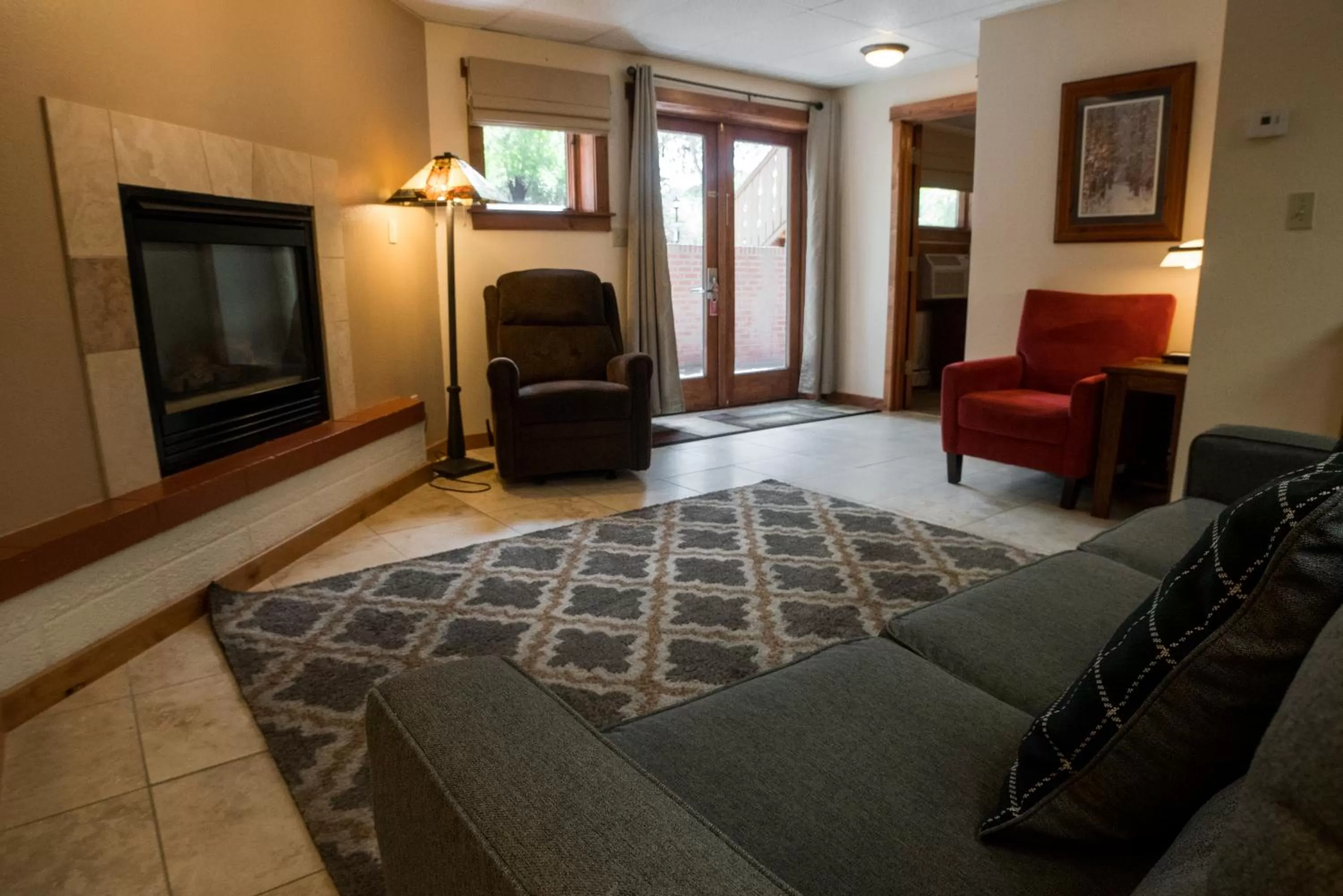 Living room in Silver Moon Inn