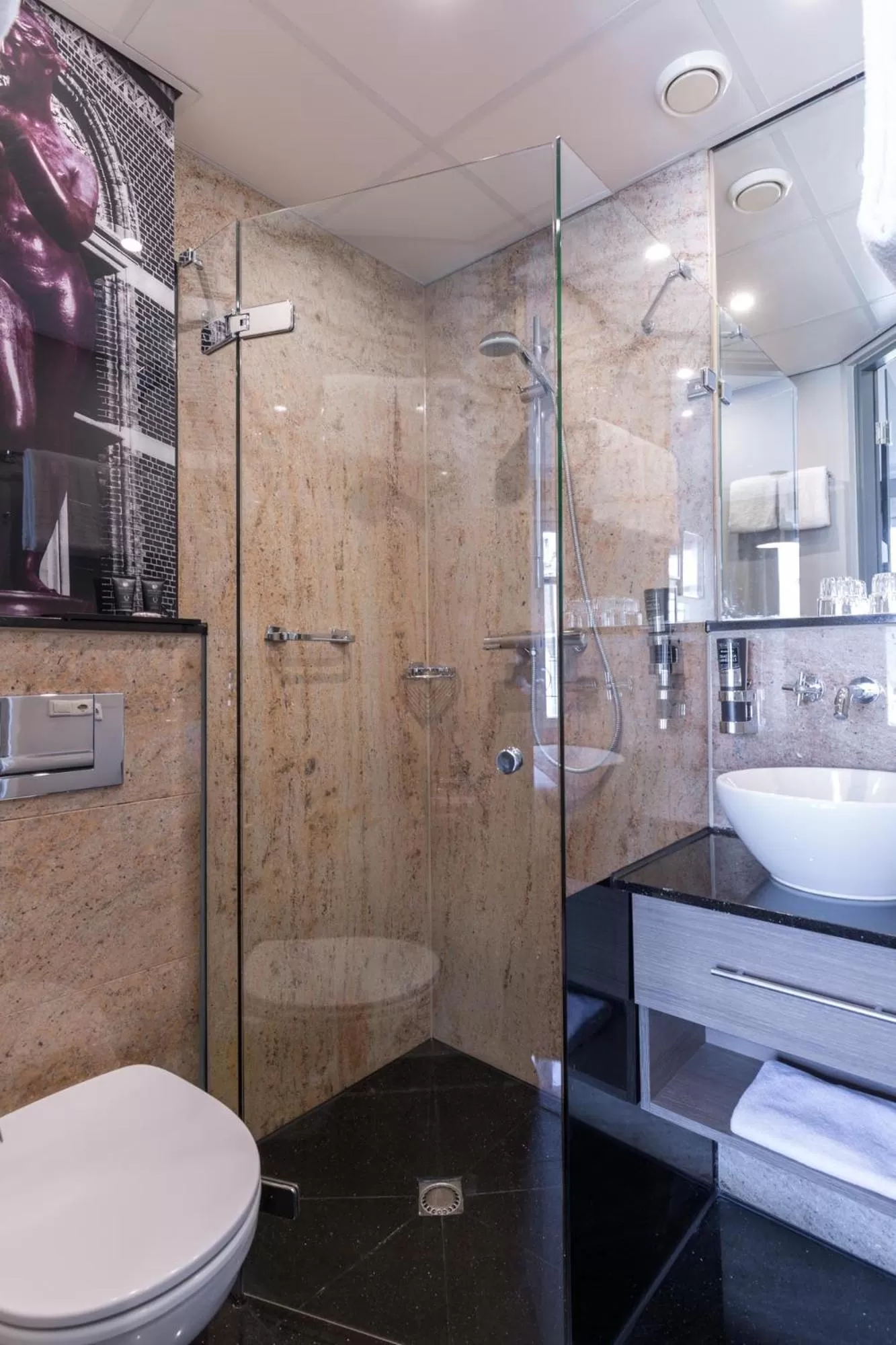 Shower in Leonardo Boutique Museumhotel