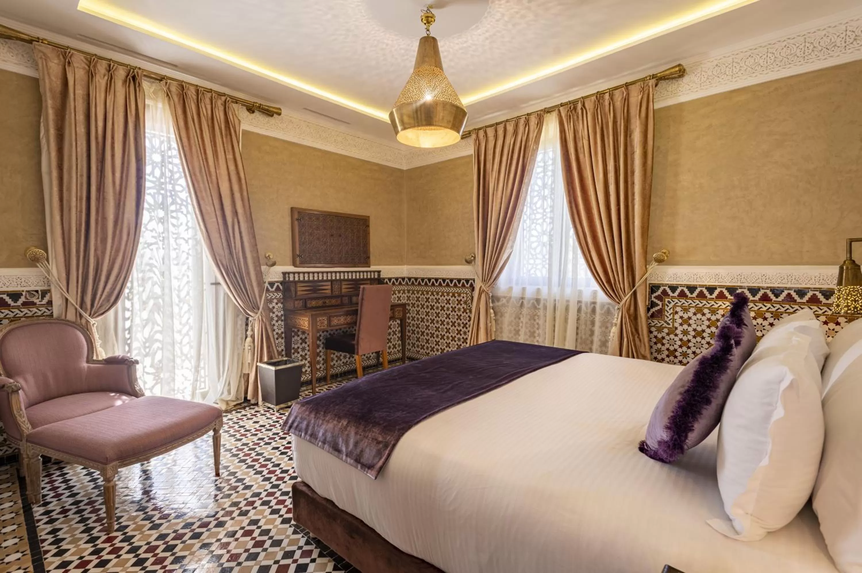 Maria Towers , Palais Table d'hôtes & SPA