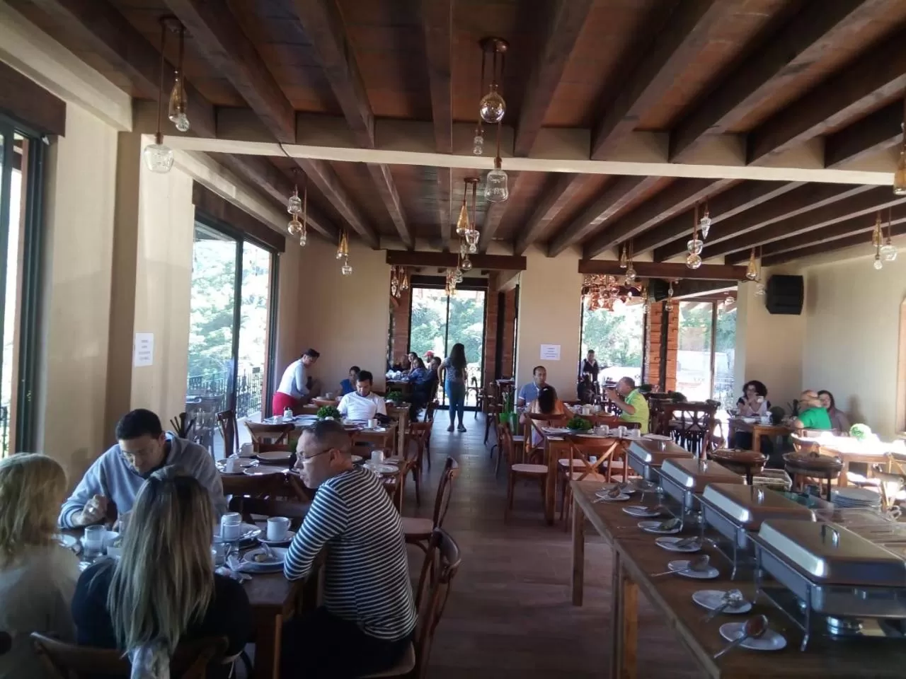 Restaurant/places to eat in Hotel & Balneario Los Angeles