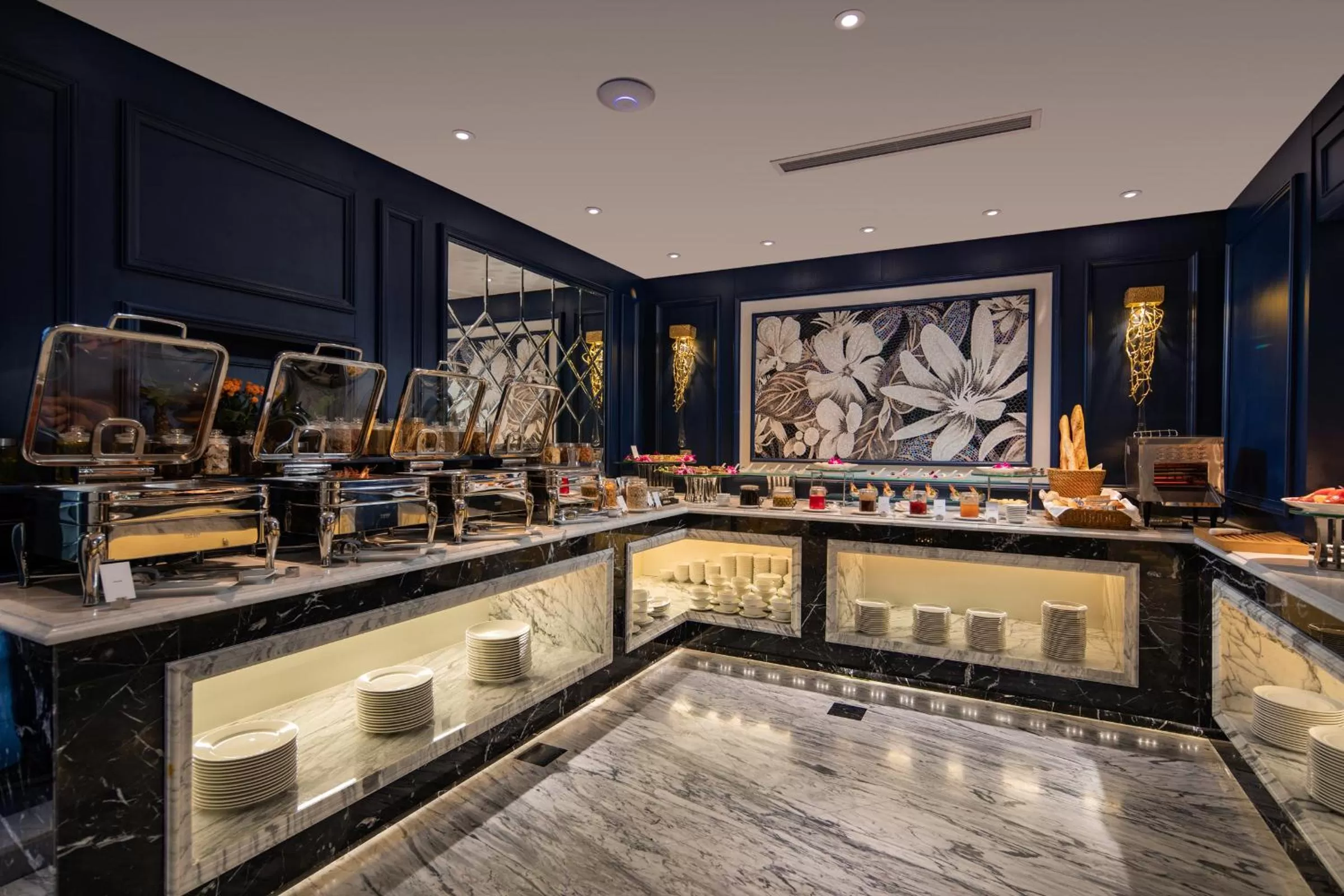 Food and drinks in Soleil Boutique Hotel Hanoi