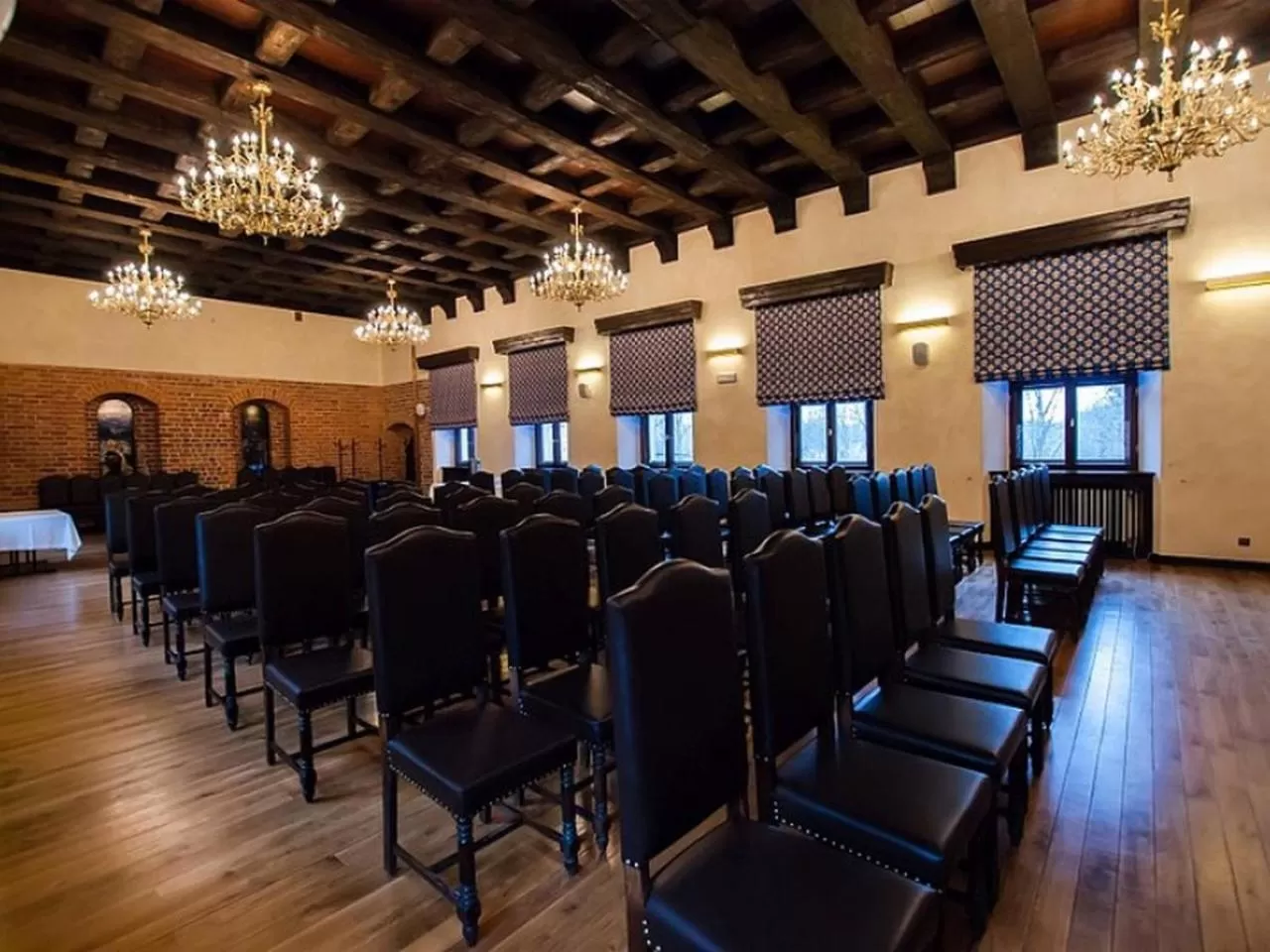 Business facilities in Zamek Uniejów