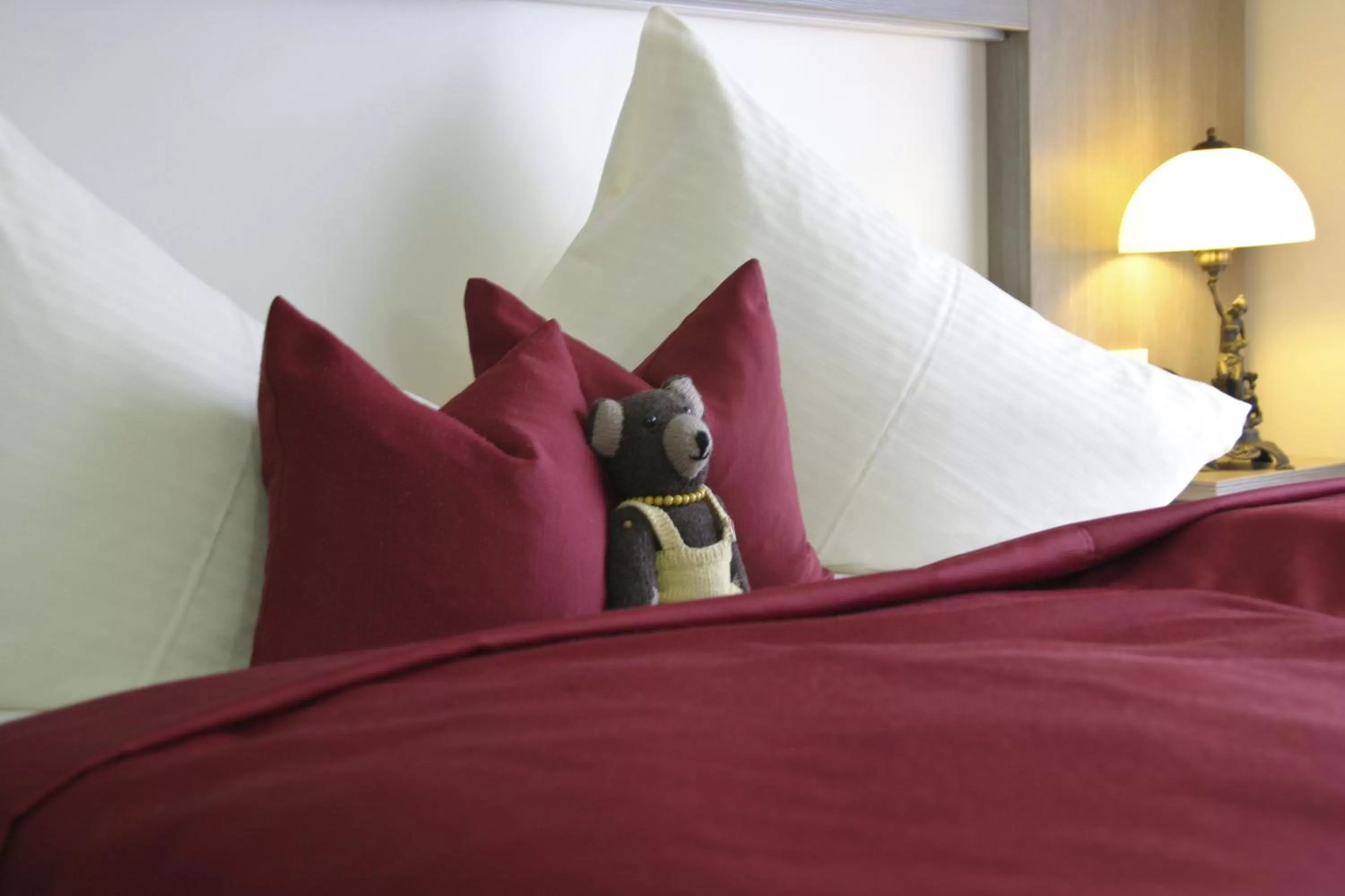 Photo of the whole room, Bed in Hotel Linner