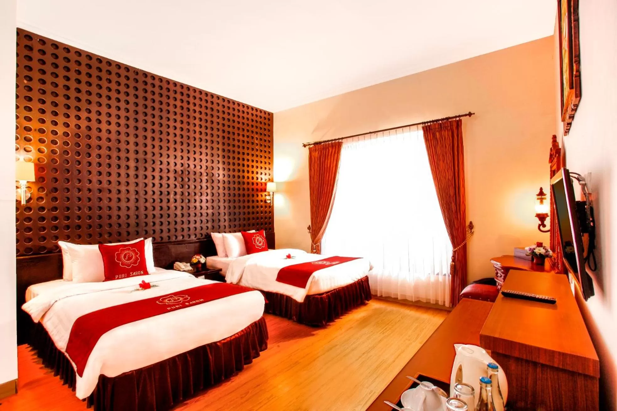 Bedroom, Bed in Puri Saron Hotel Baruna Beach Lovina