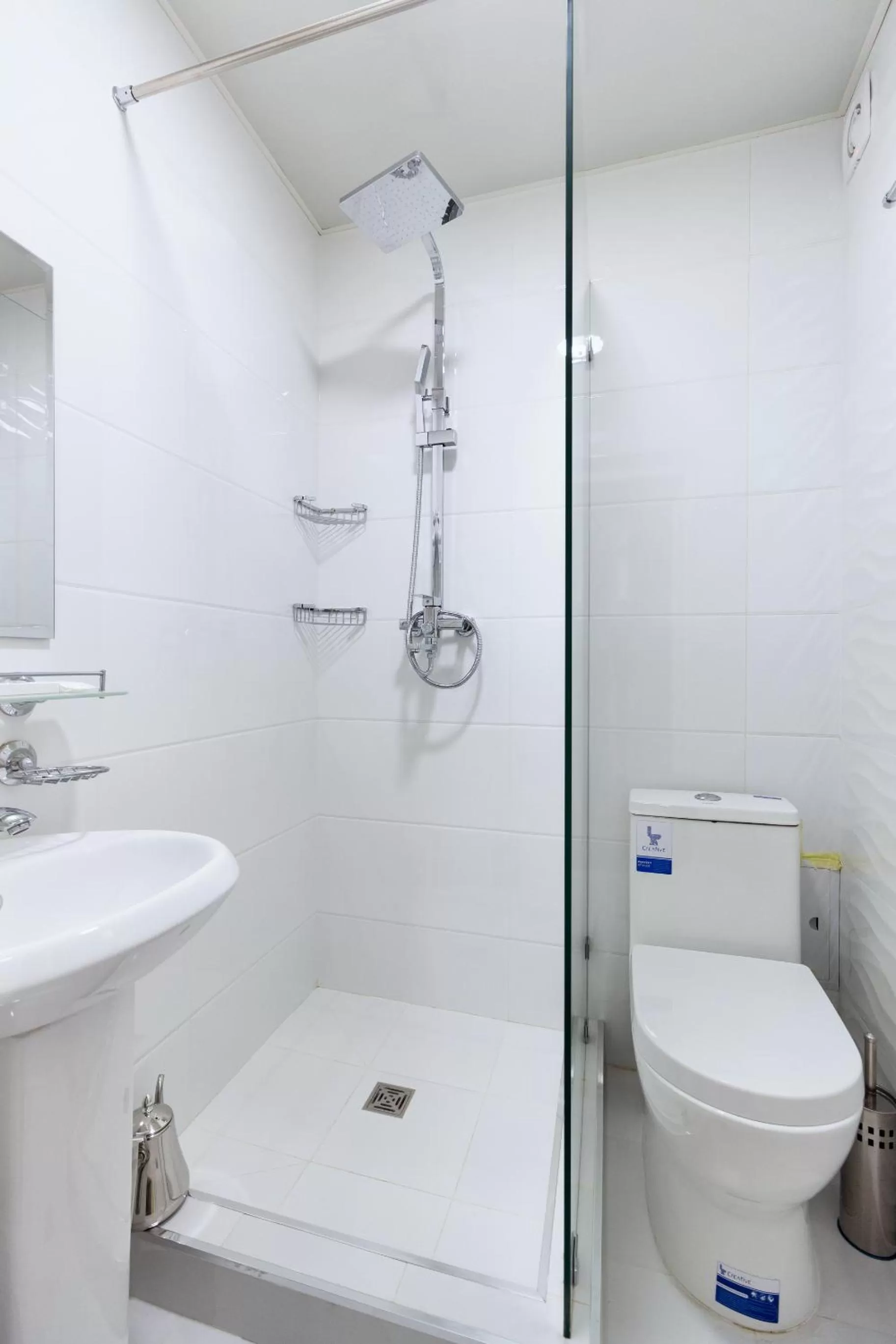 Bathroom in Musafir Hotel