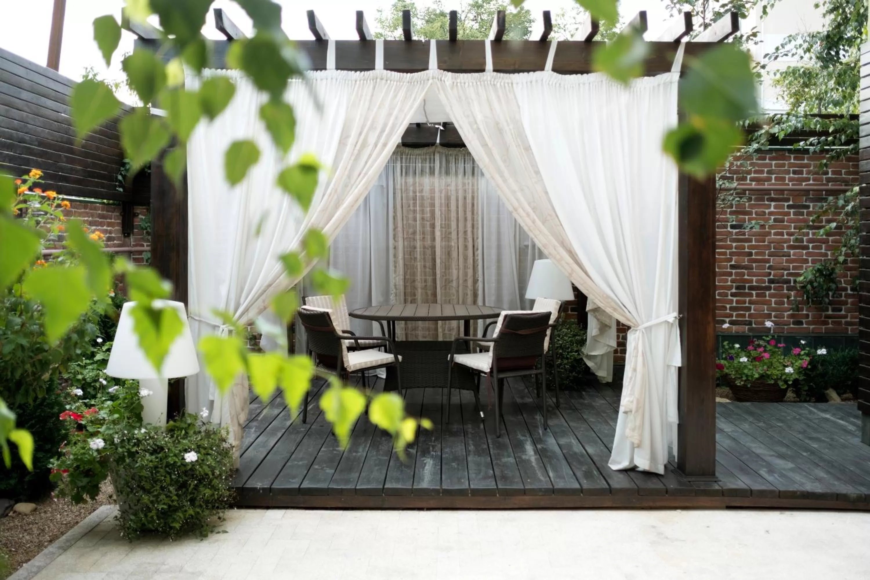 Garden in Weekend Boutique Hotel