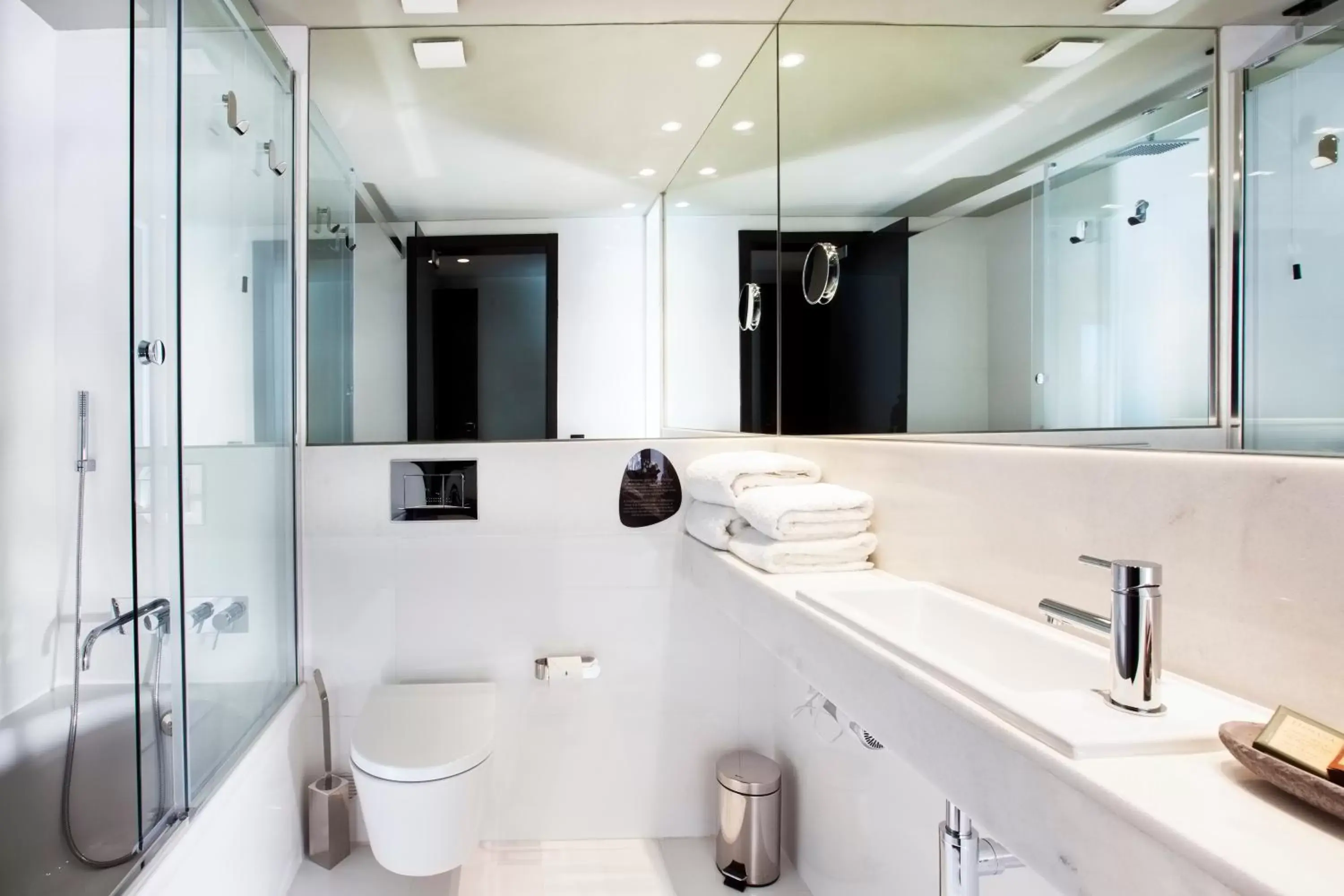 Suite in Vitoria Stone Hotel Suite in Vitoria Stone Hotel