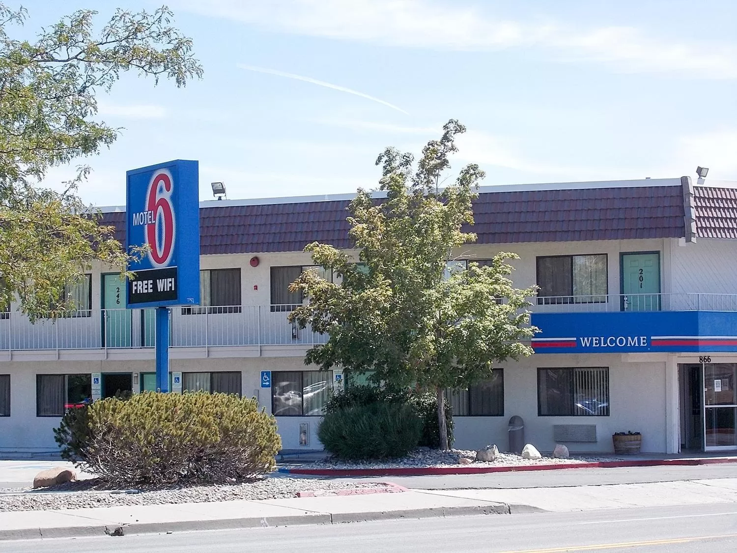 Property building in Motel 6-Reno, NV - Livestock Events Center